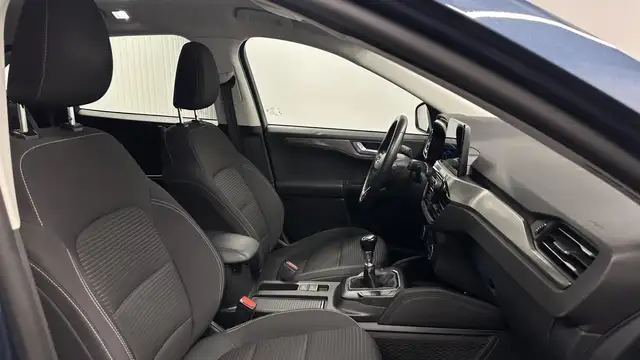 Ford Kuga view 4