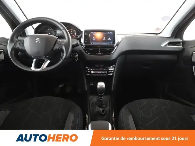 Peugeot 2008 view 12