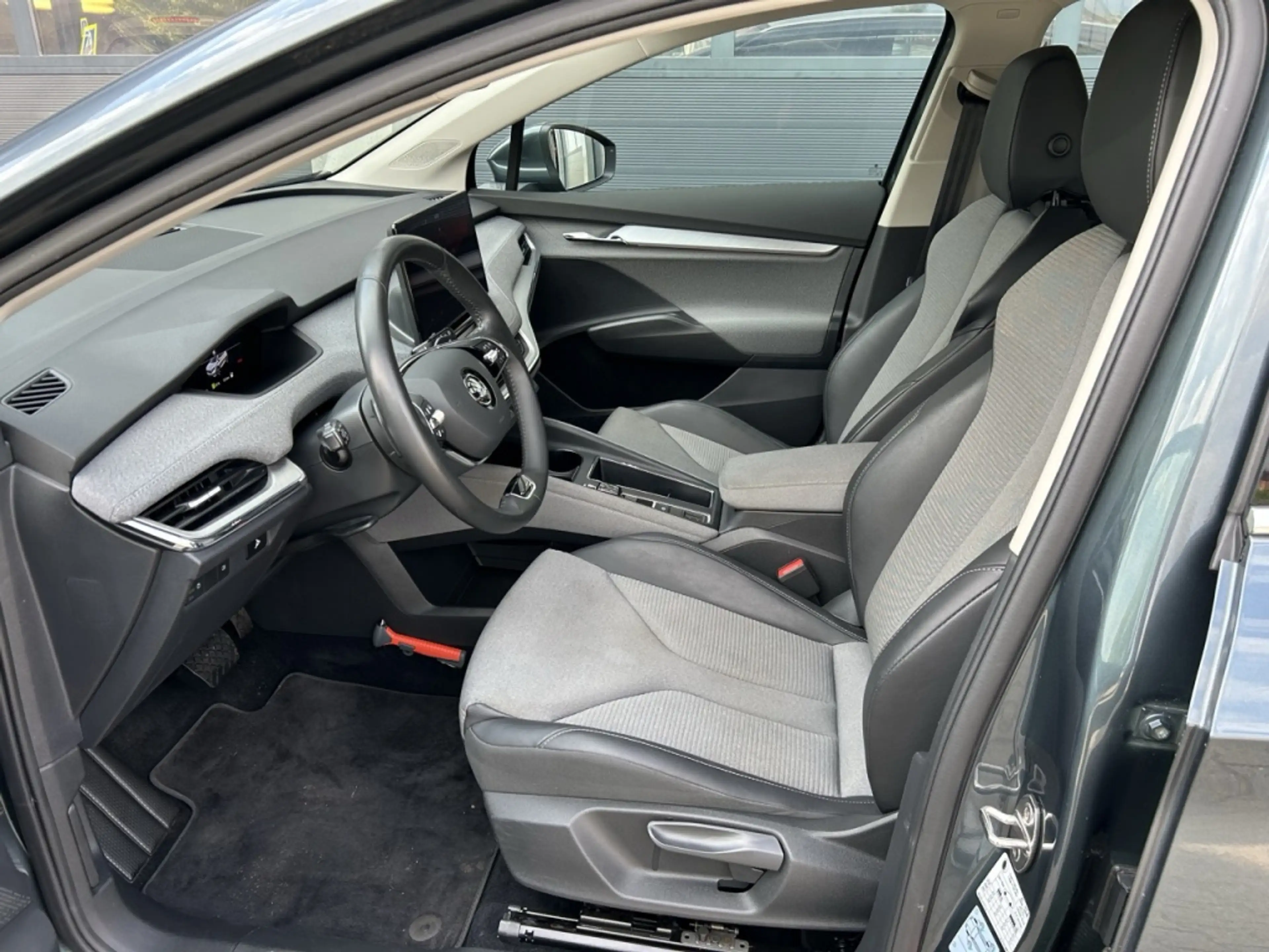 Skoda Enyaq iV 80 Elektromotor 204pk — photo 6