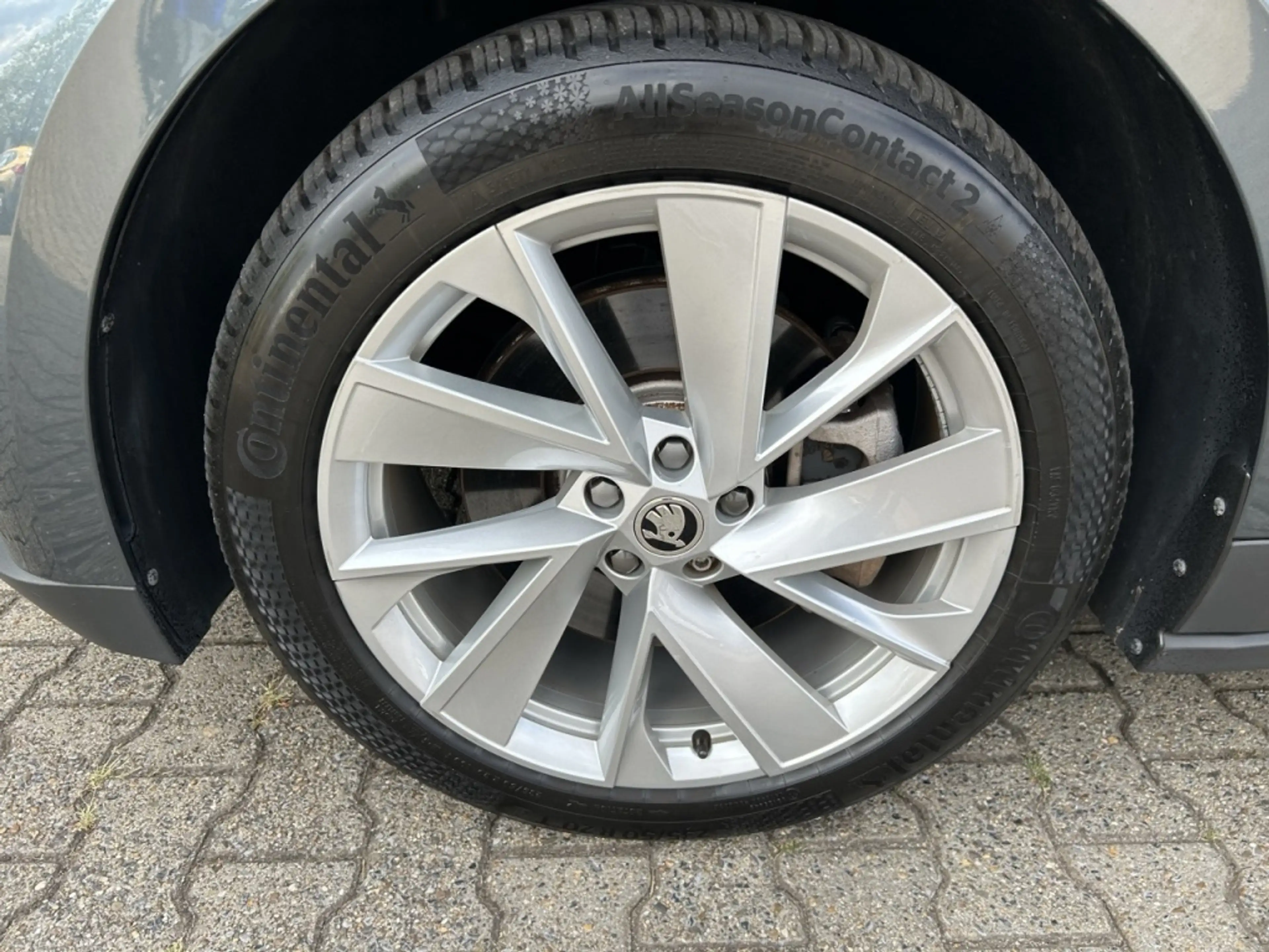 Skoda Enyaq iV 80 Elektromotor 204pk — photo 4