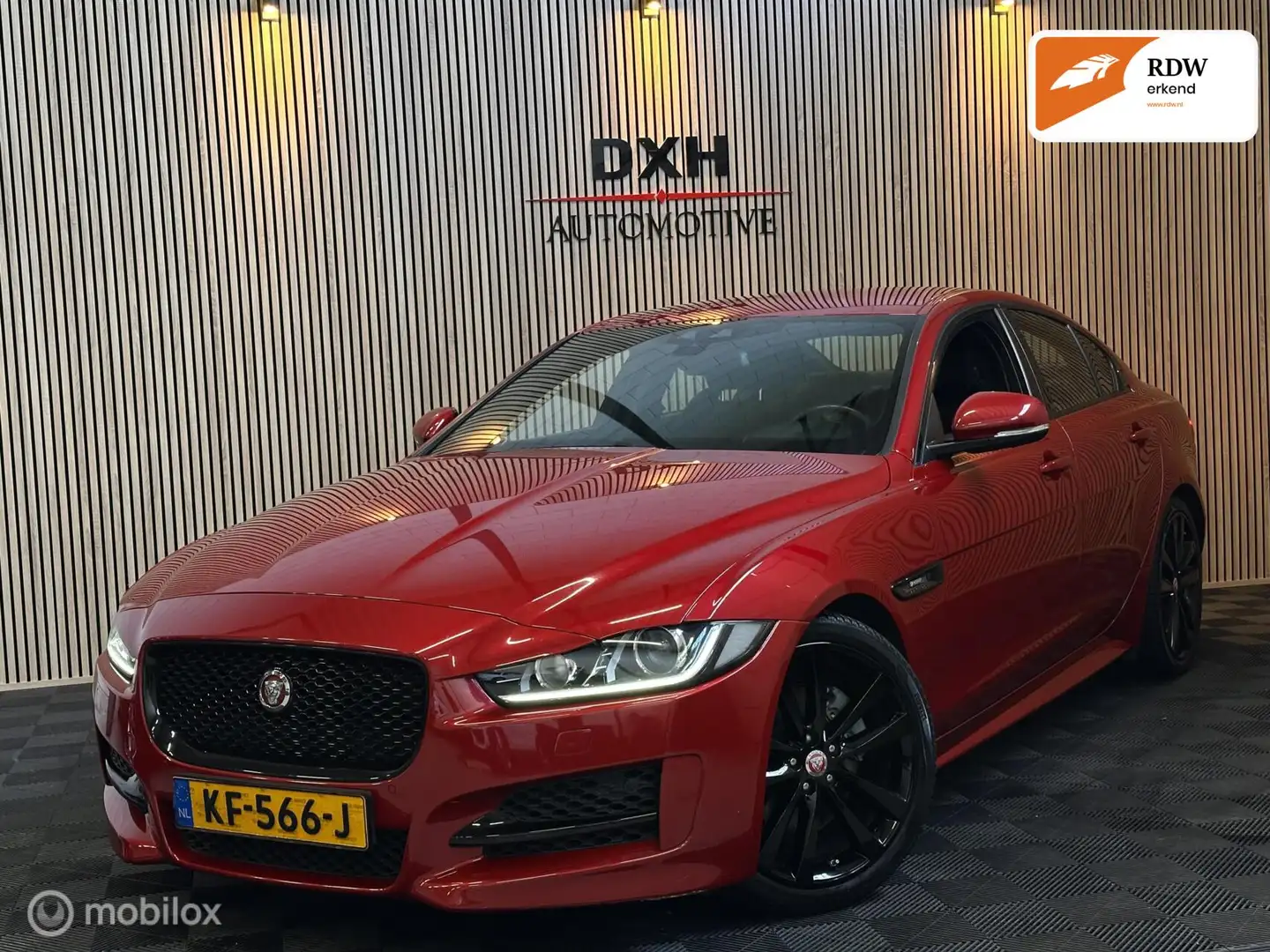 Jaguar XE 2.0 D R-Sport AUT 2eEIG! APK-9/2026 MERIDIAN CAMRA Rood - 1
