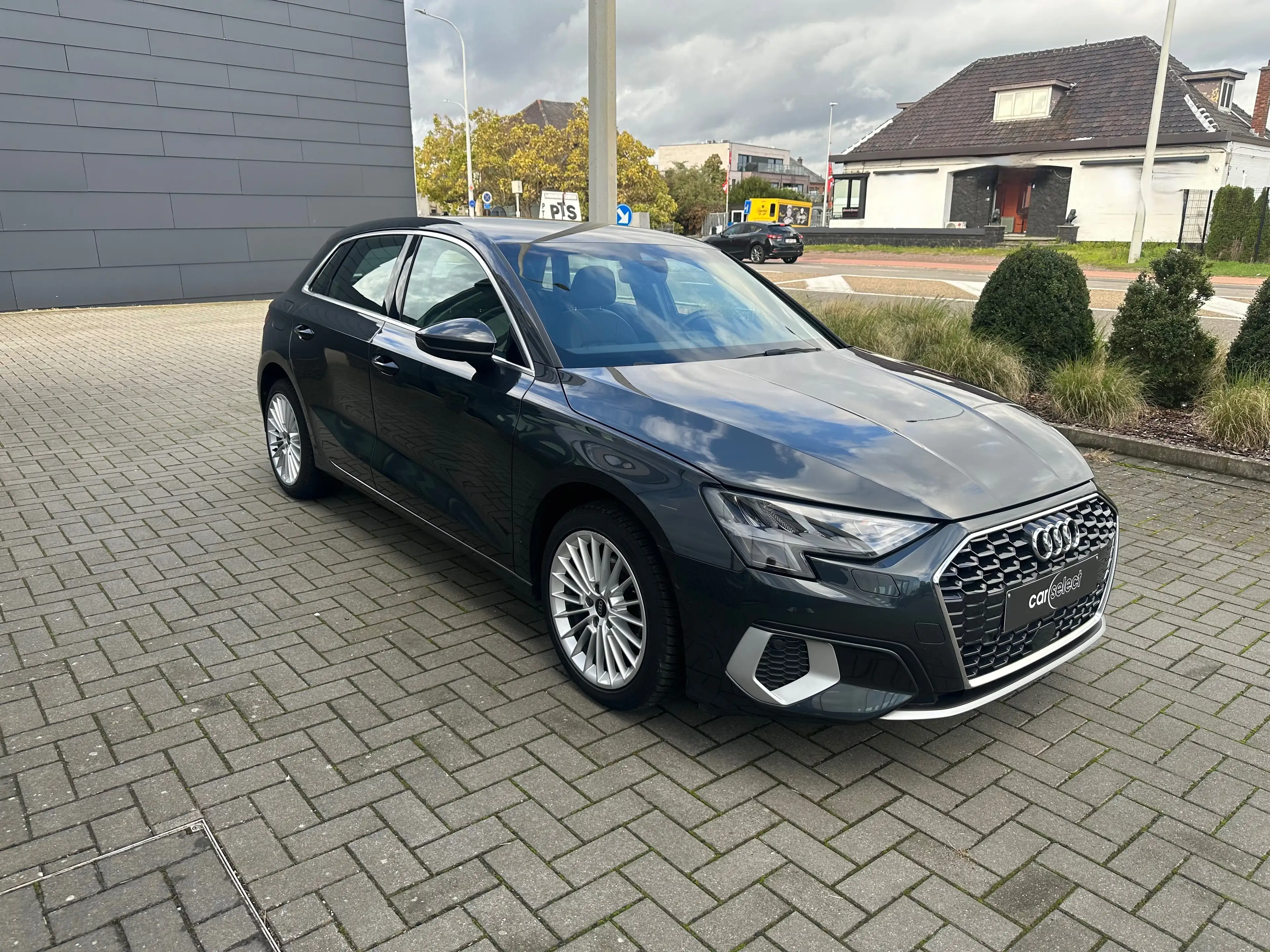 Audi A3 A3 Sportback 30 TFSI Advanced — photo 6
