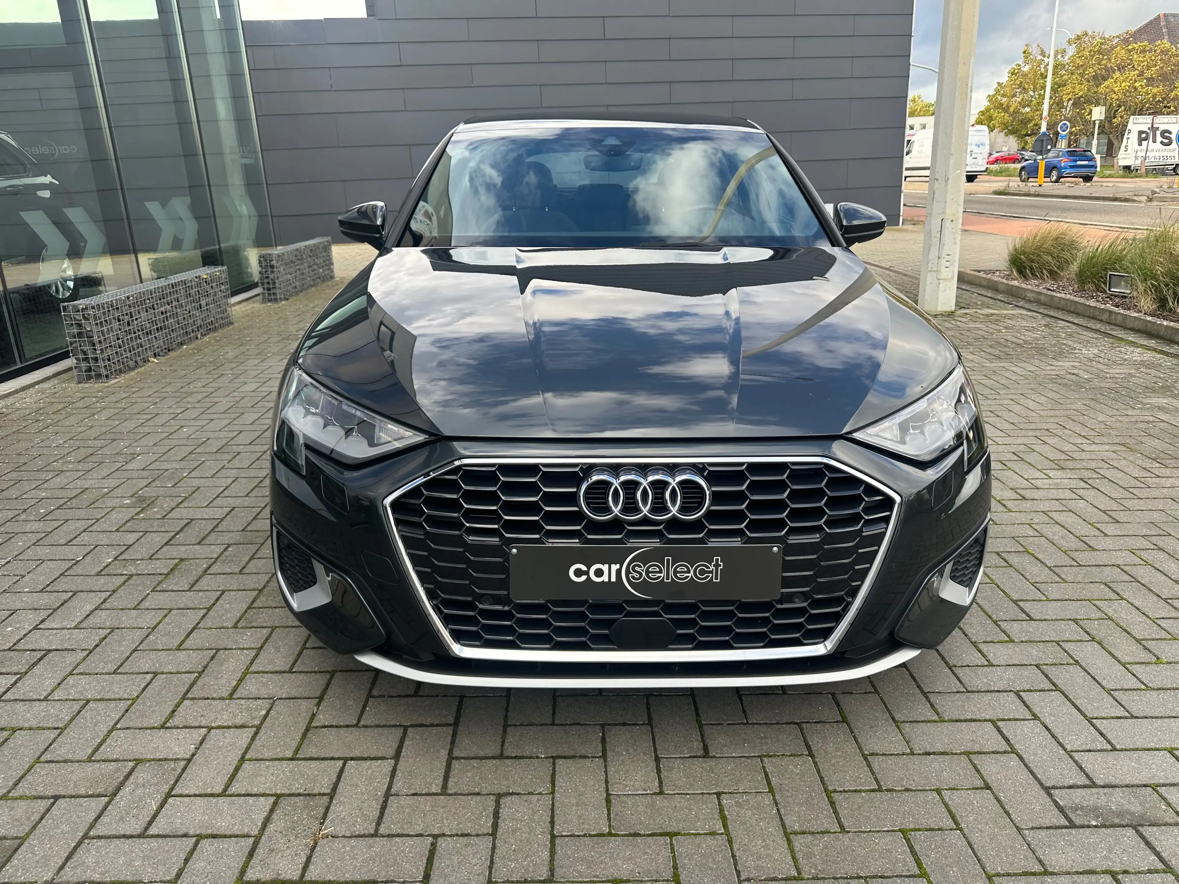 Audi A3 A3 Sportback 30 TFSI Advanced — photo 7