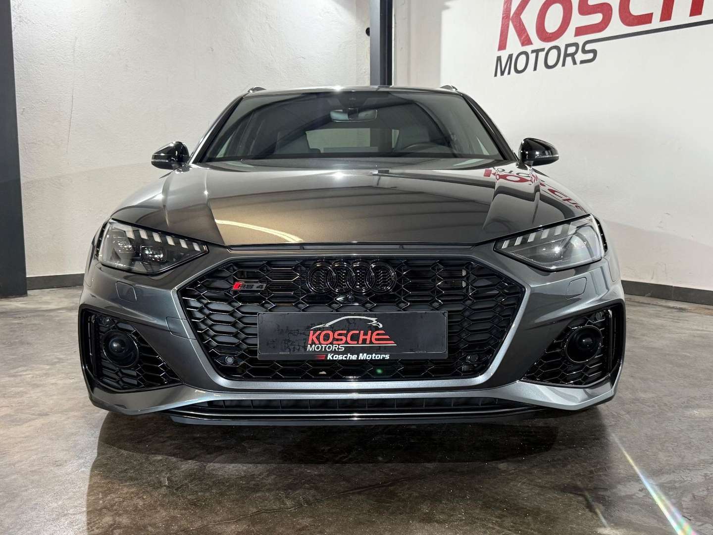 Audi RS4 Avant 2.9 TFSI - - Joinsteer - #2
