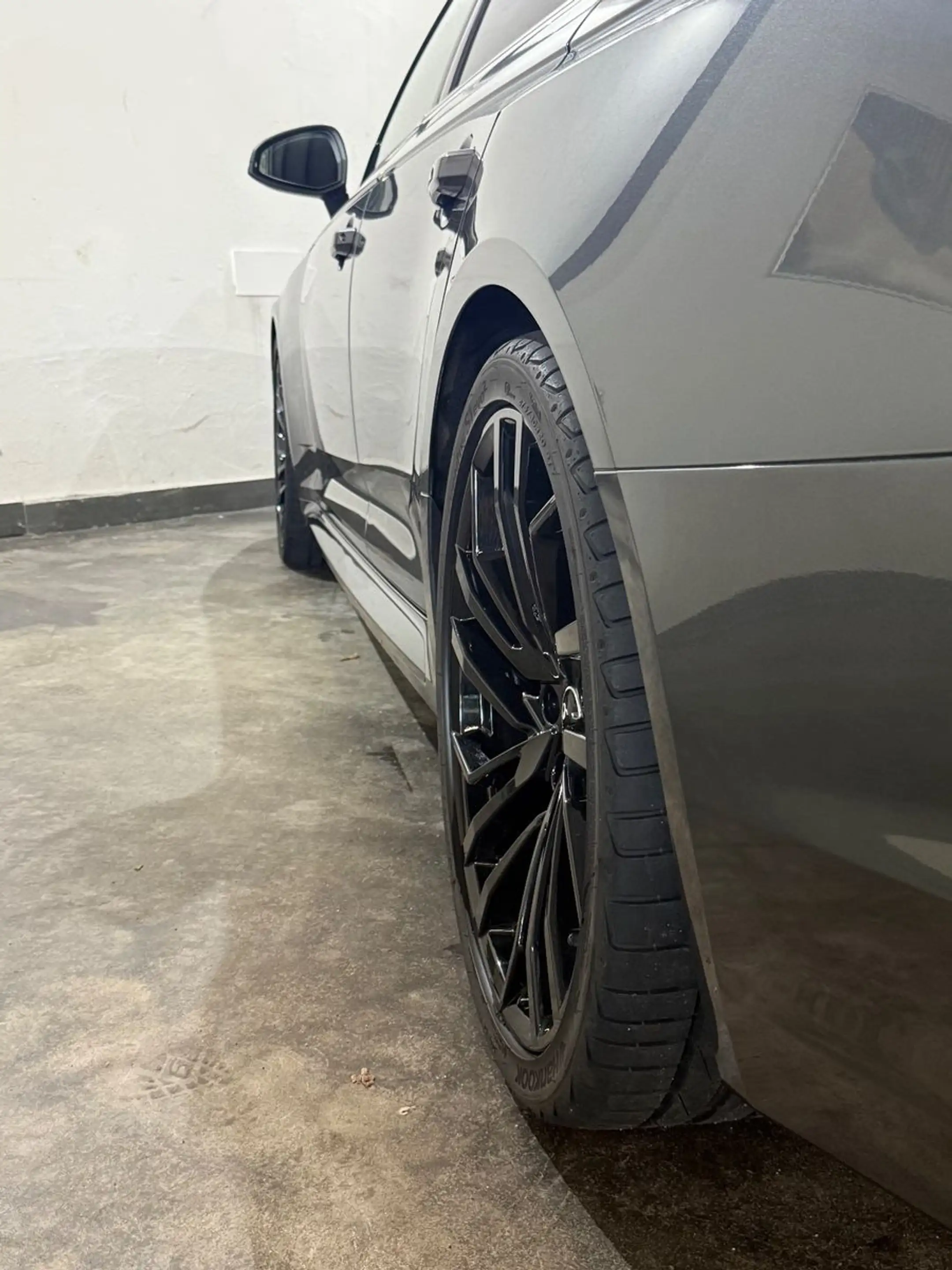 Audi RS4 Avant 2.9 TFSI quattro Schalensitze 1. Hand — photo 8
