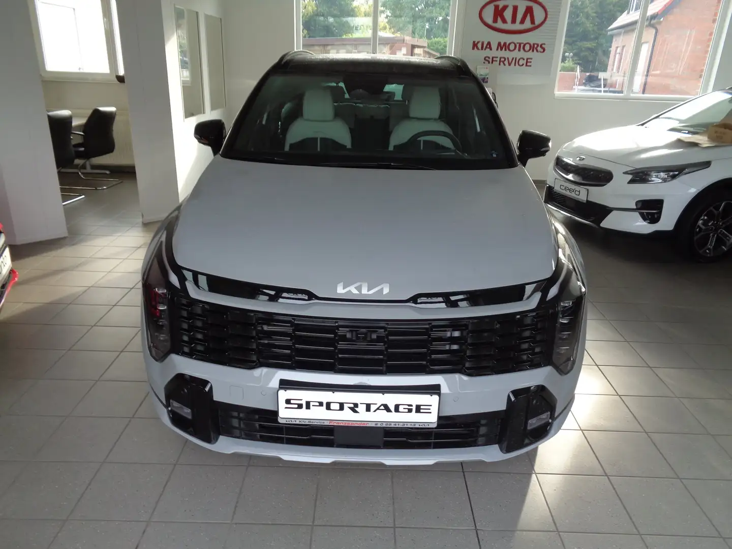 Kia Sportage 1.6 T GT-Line Automatik AWD 132kw 180PS Gris - 1