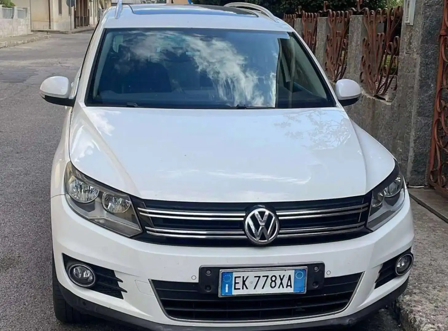Volkswagen Tiguan Tiguan I 2011 2.0 tdi bm Trend Bianco - 1