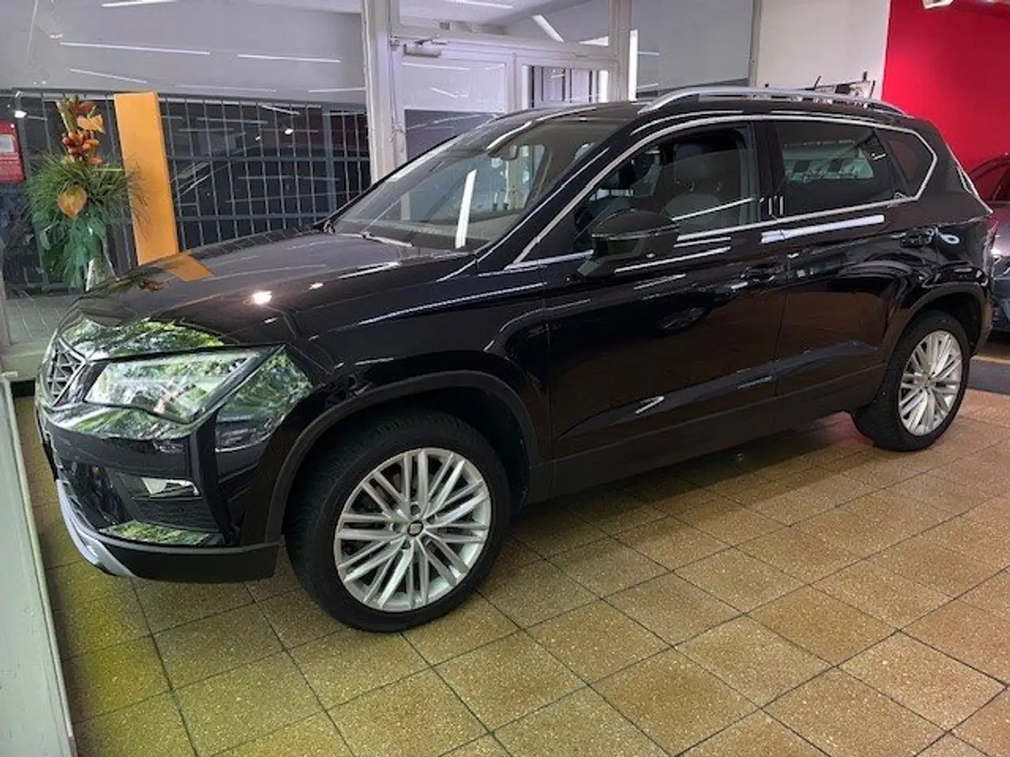SEAT Ateca Xcellence crna - 1