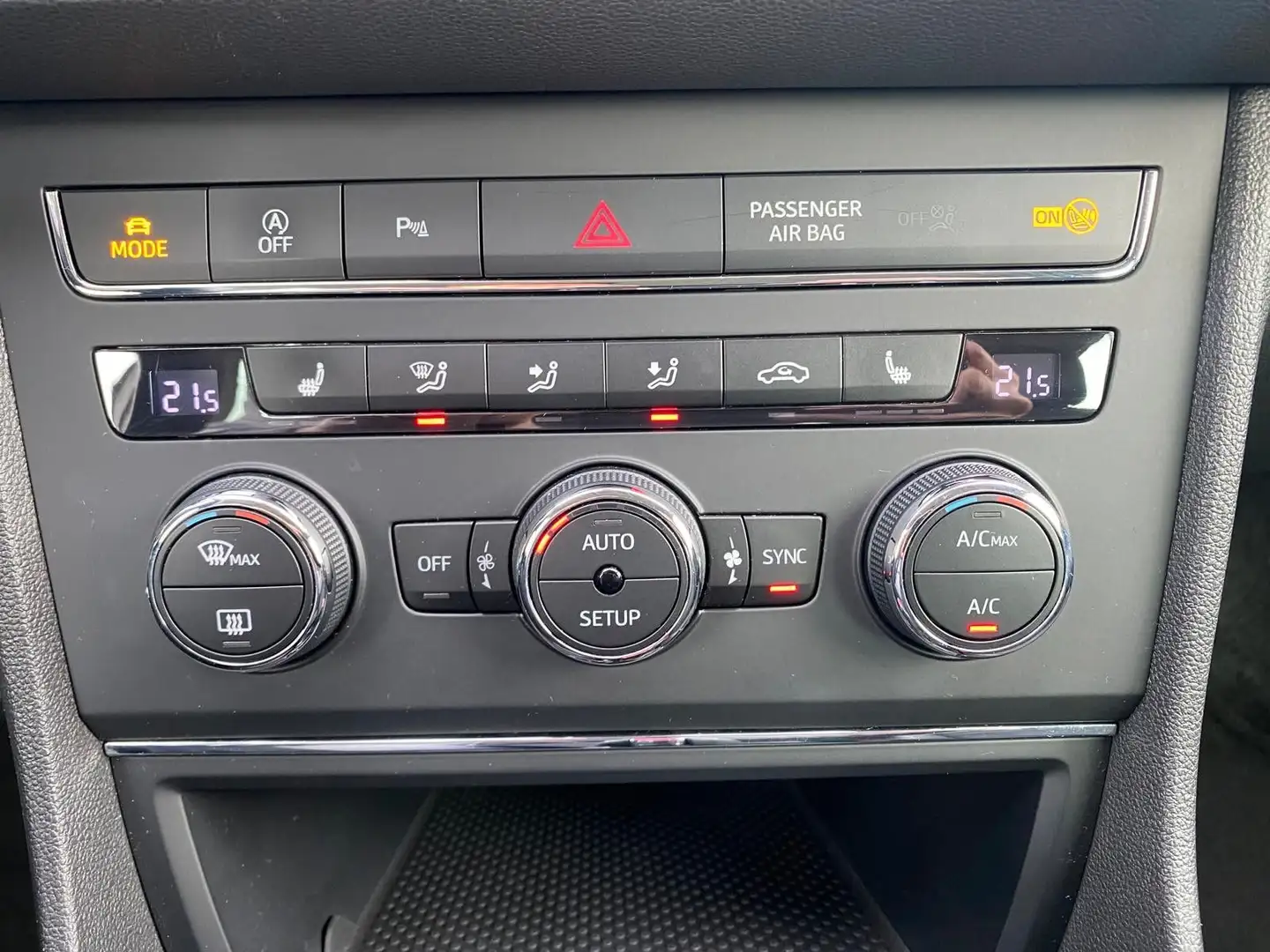 SEAT Leon ST FR|LED|NAVI Weiß - 2