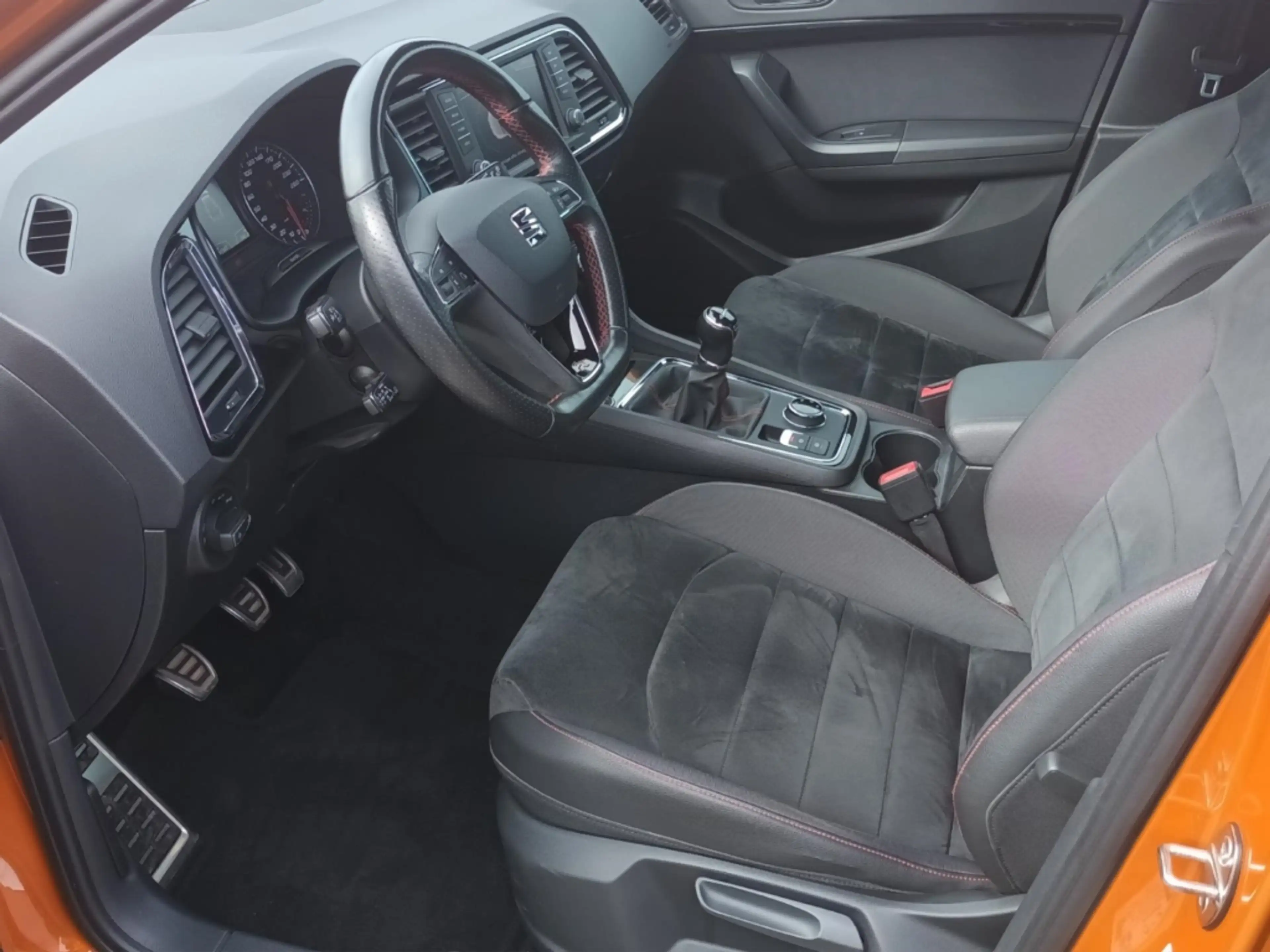 SEAT Ateca FR 1.4 TSI 4Drive *ALLRAD* *AHK* FRONTSCHEIBEN+SIT — photo 7