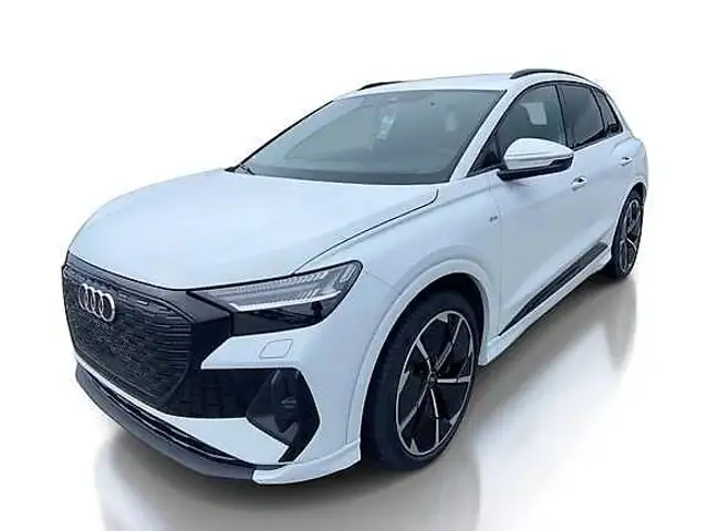 Audi Q4 e-tron 40 e-tron Basis ACC/KeyLess/LED/Navi/SHZ/Standh./L