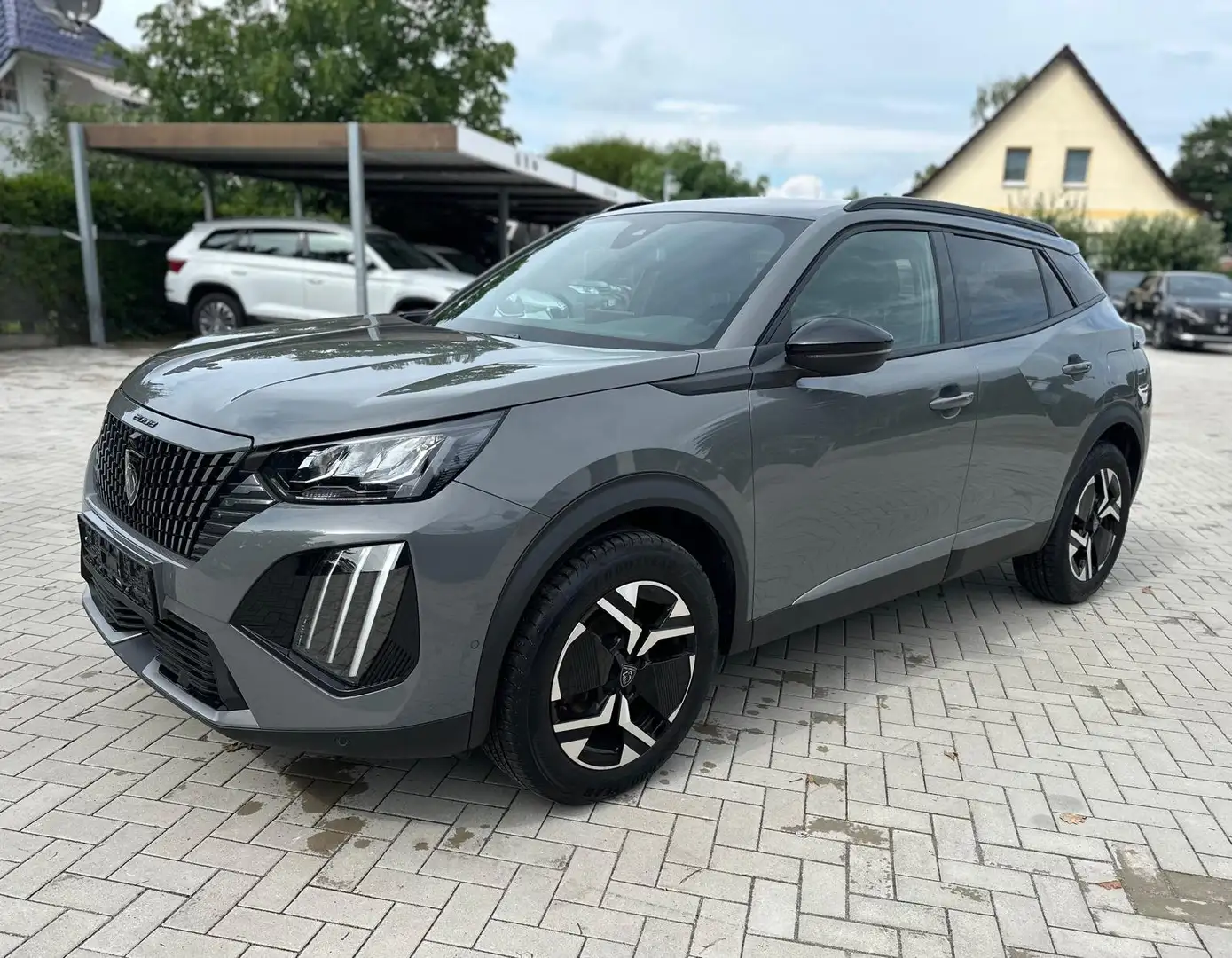 Peugeot 2008 Allure ACC*SHZ*LED*360°Kamera Grau - 1