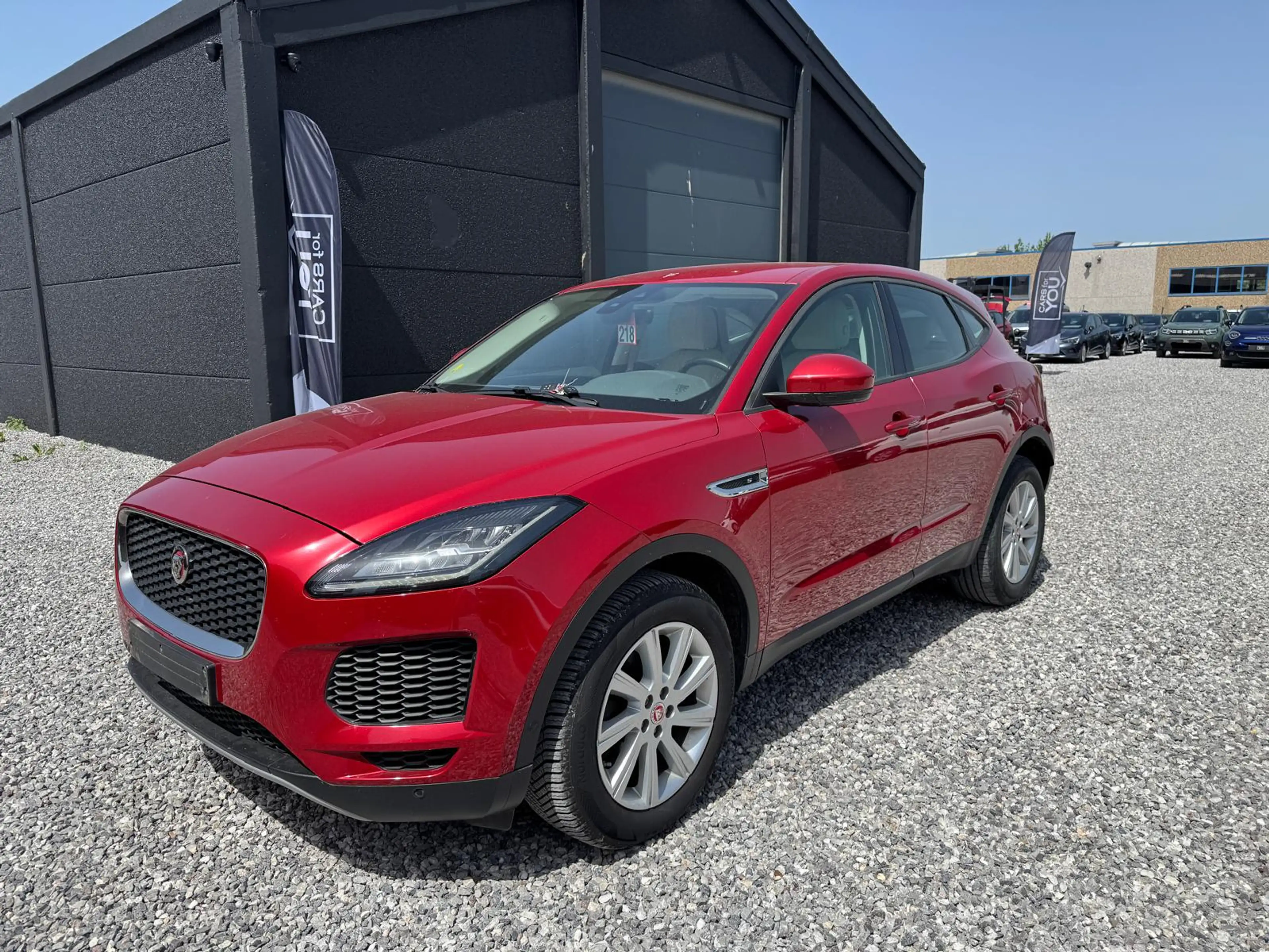 Jaguar E-Pace 2.0 D (EU6.2) // Export - Marchand — photo 2