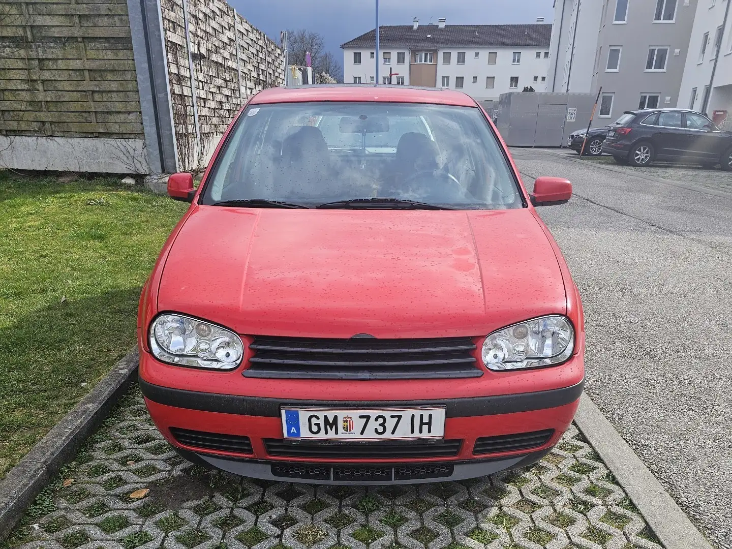 Volkswagen Golf TDI Rot - 1