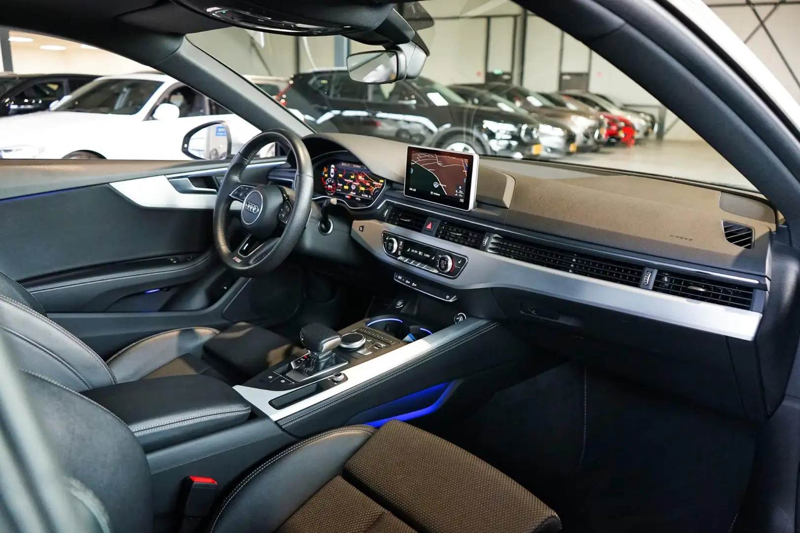 Audi A5 Coupé 2.0 TFSI ultra S-Line | SFEER | LED | PANO Gris - 2