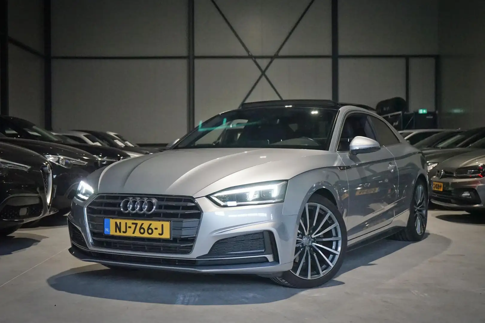 Audi A5 Coupé 2.0 TFSI ultra Launch Edition | SFEER | LED Grijs - 1
