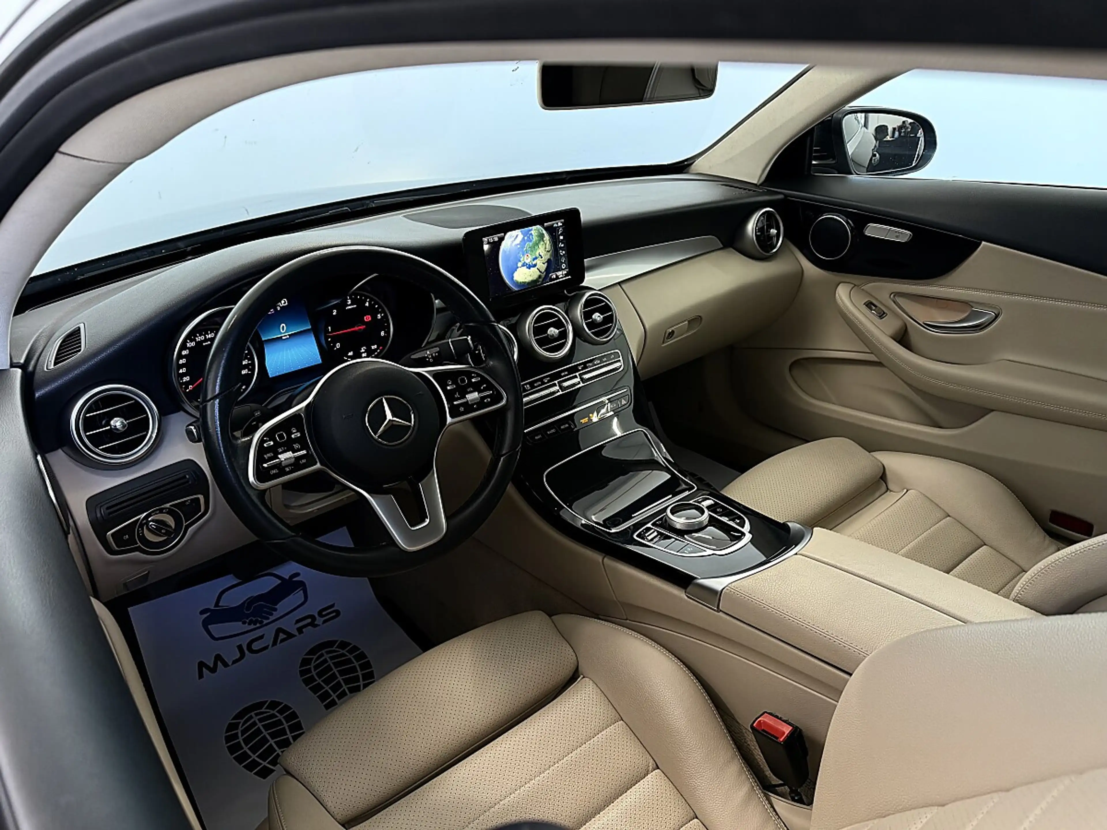 Mercedes-Benz C 220 d Coupe — photo 13