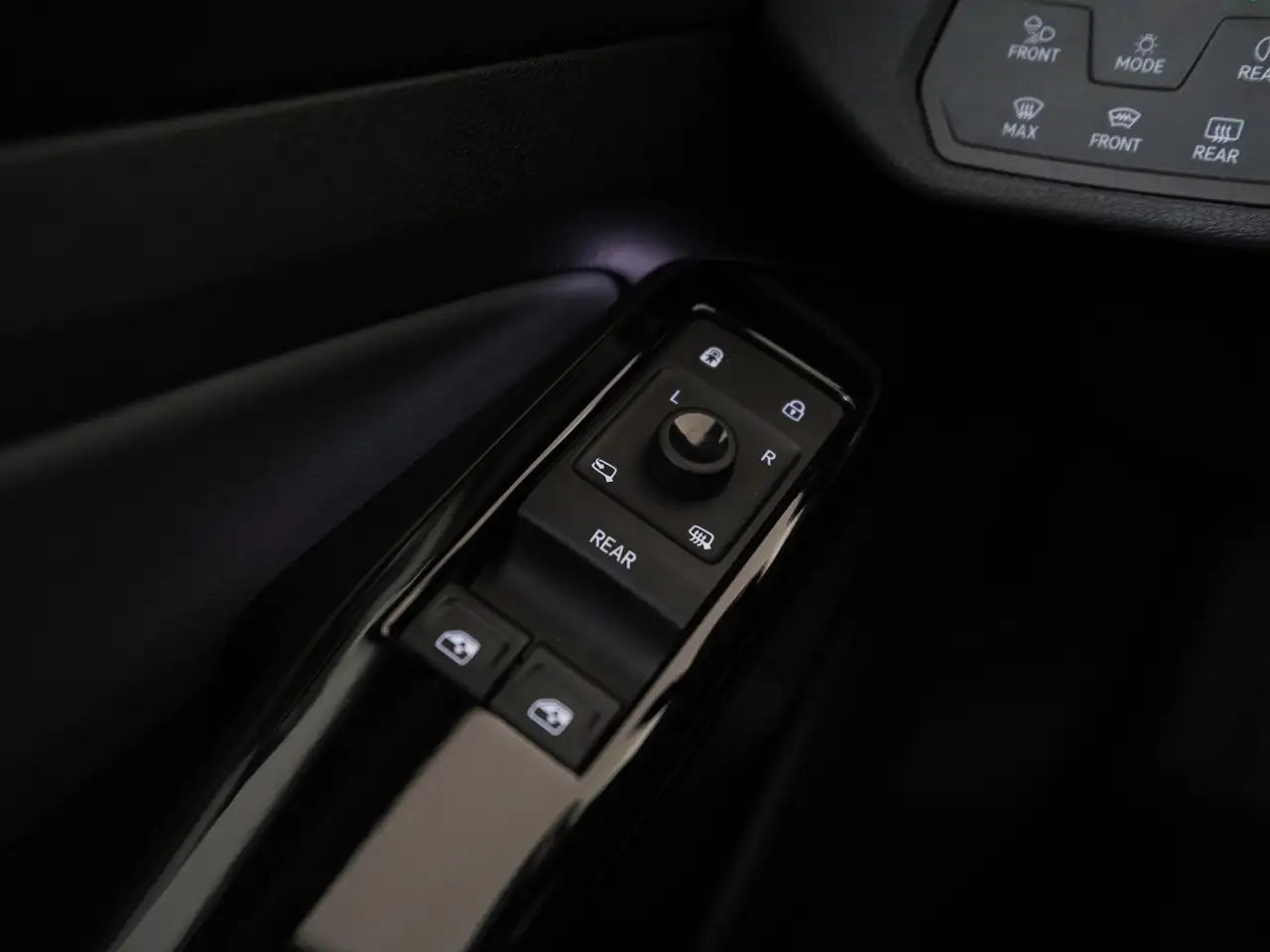 Volkswagen ID.4 Pure 52 kWh SOH 91% Panoramadak Stuurverwarm, миниатюра 28