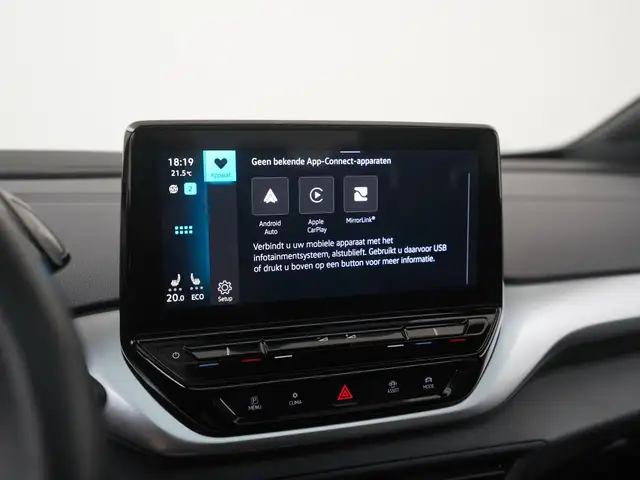 Volkswagen ID.4 view 17