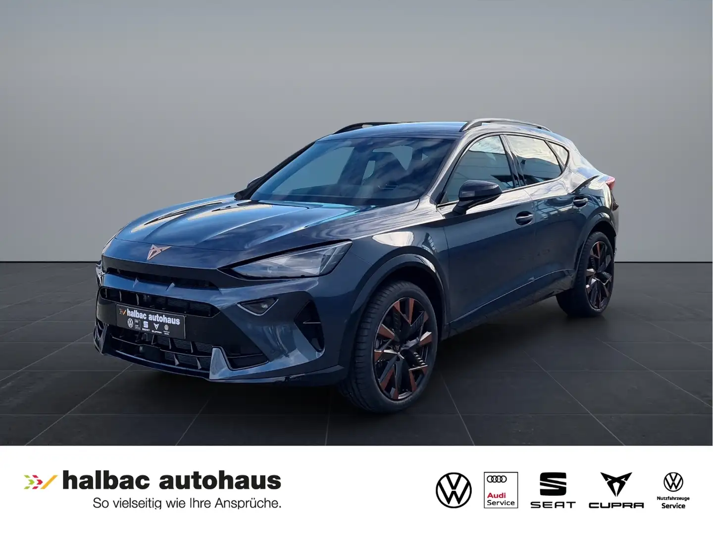 CUPRA Formentor 1.5 eTSI DSG +AHK+MATRIX+NAVI+PERFORMNACE+SENNHEI Grau - 1