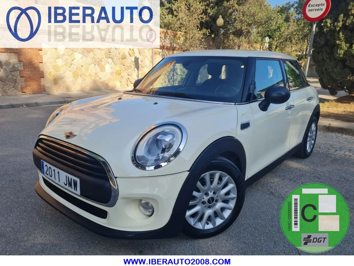 MINI Cooper D - 5 Puertas - 2014 Weiß - 1