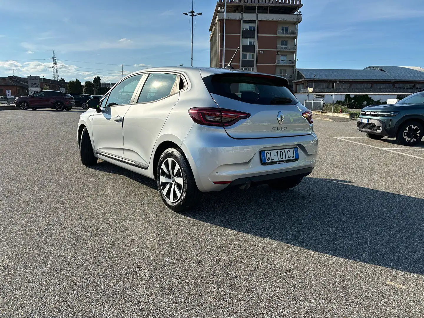 Renault Clio 5 Porte 1.0 TCe GPL Equilibre Grigio - 2