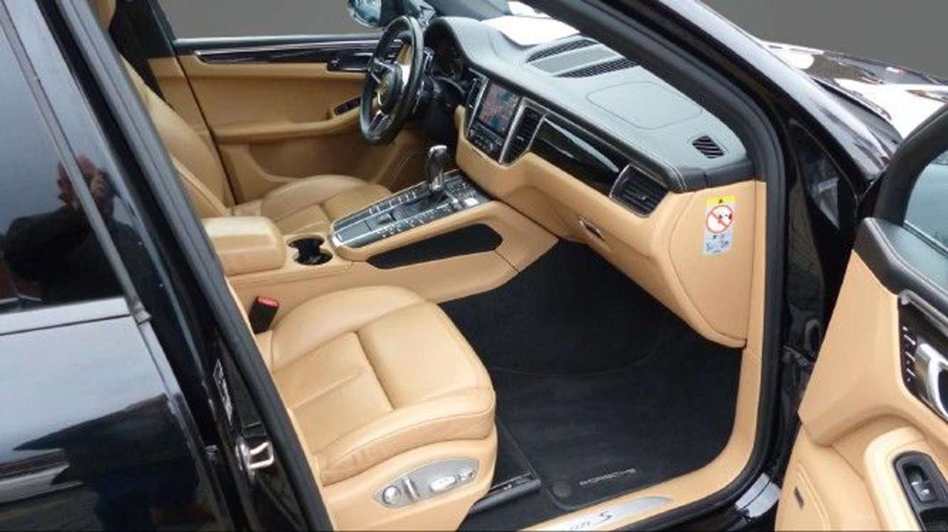 Porsche Macan I S -  - Joinsteer - #4
