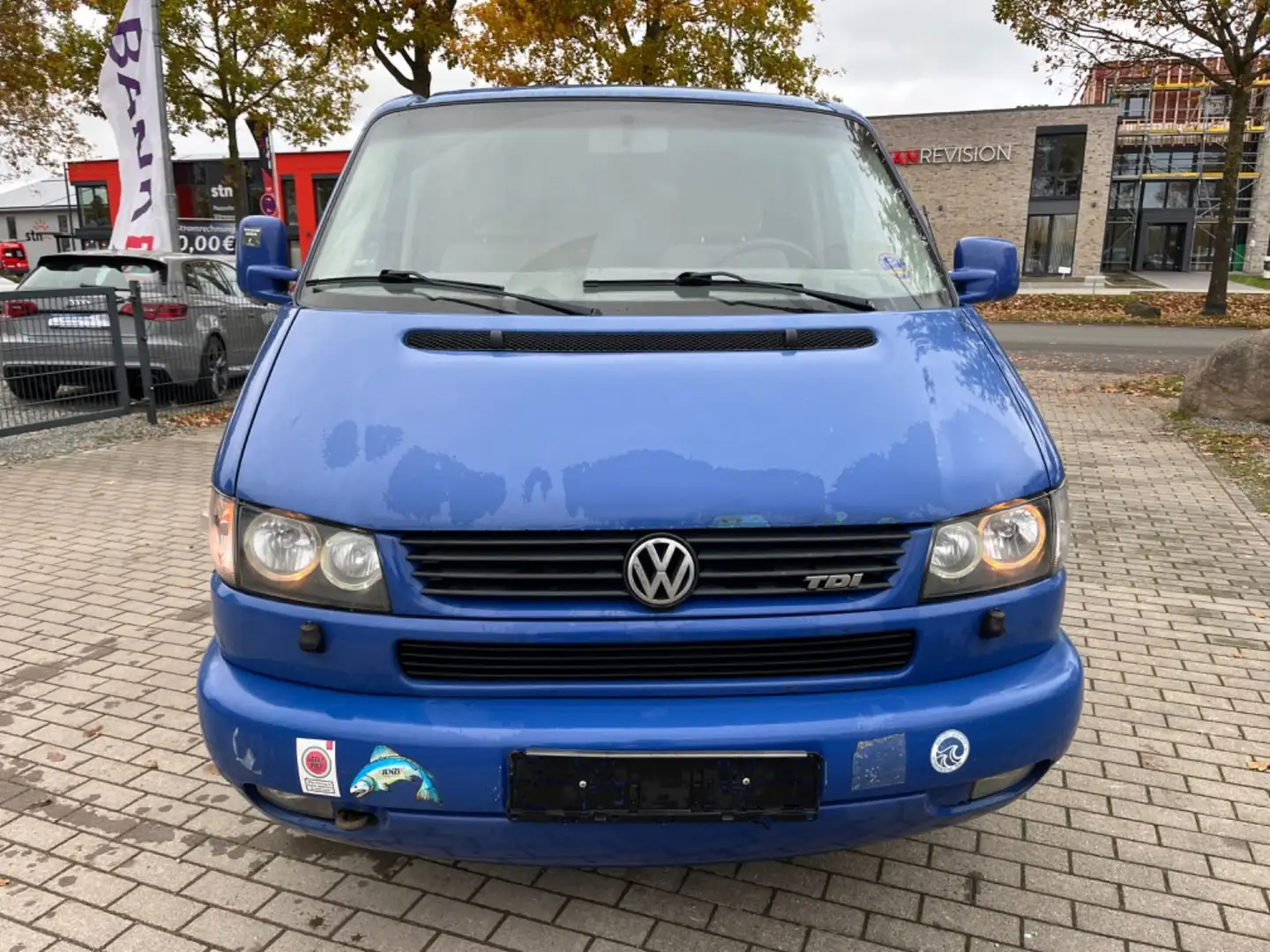 Volkswagen T4 Multivan 2.5 TDI lang 7-Sitze Tempomat Klima Blau - 2