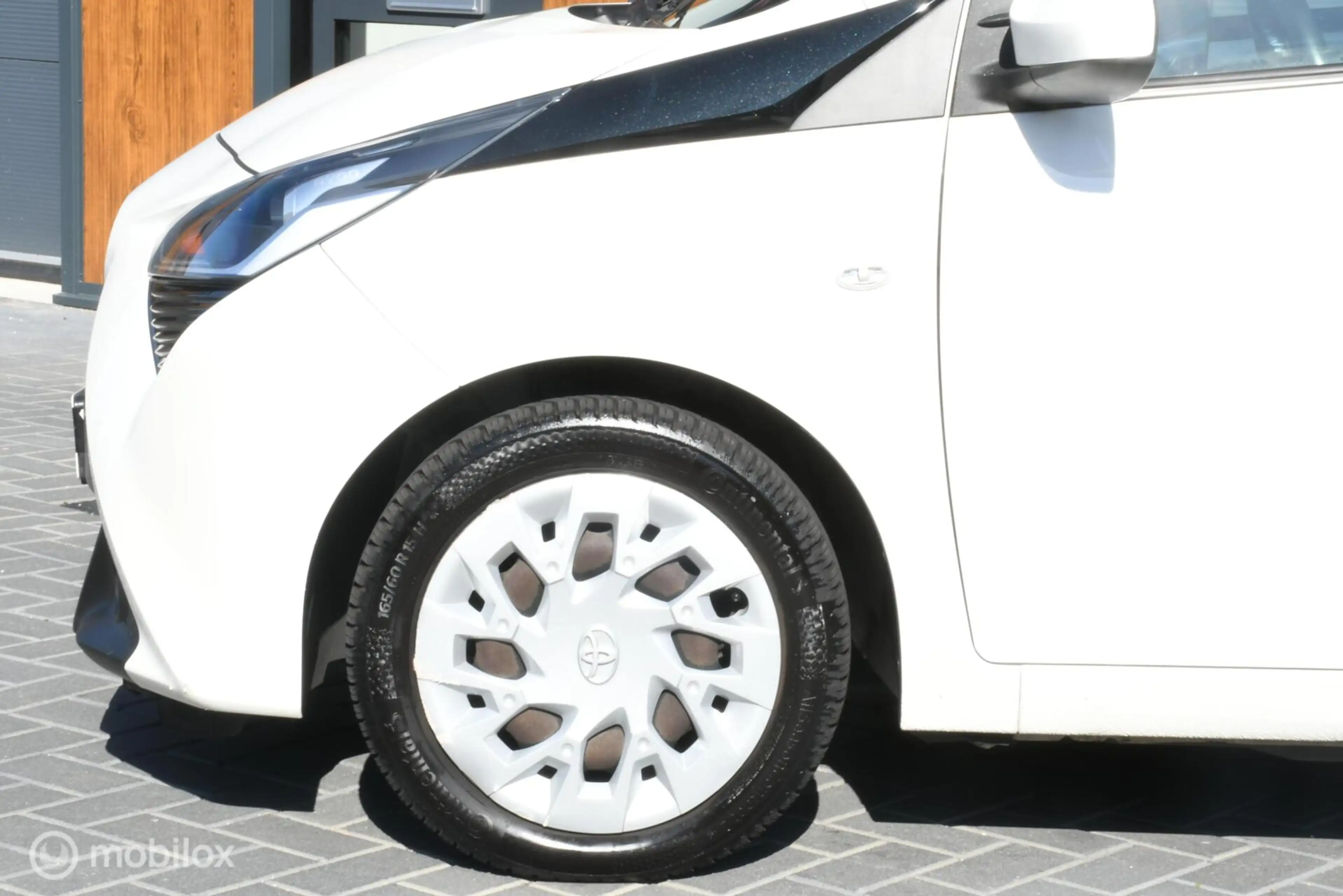 Toyota Aygo 1.0 VVT-i x-play|AIRCO|CARPLAY|OPENDAK — photo 3