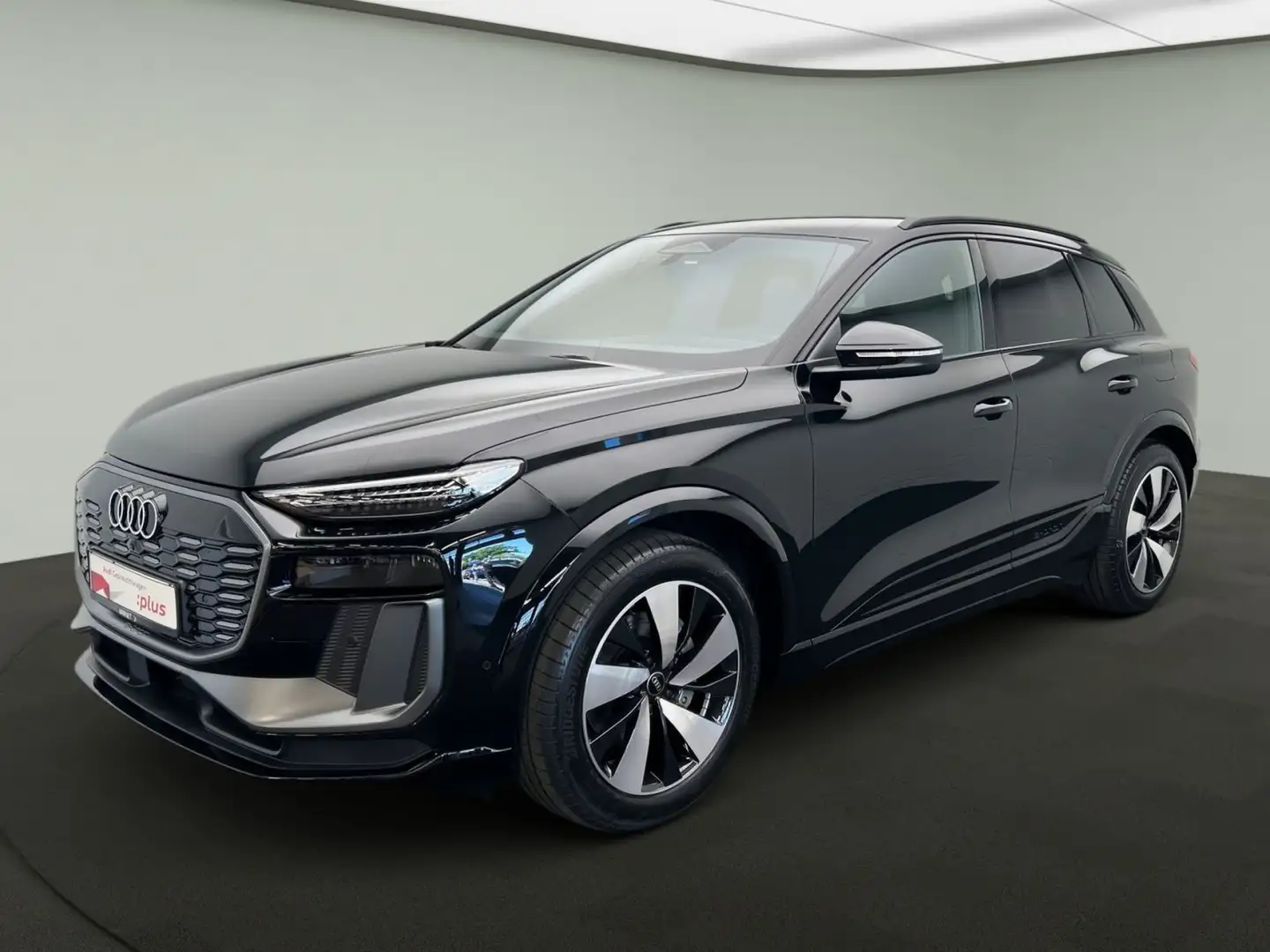 Audi Q6 55 quattro S line*Navi*Matrix*Alu* Zwart - 2