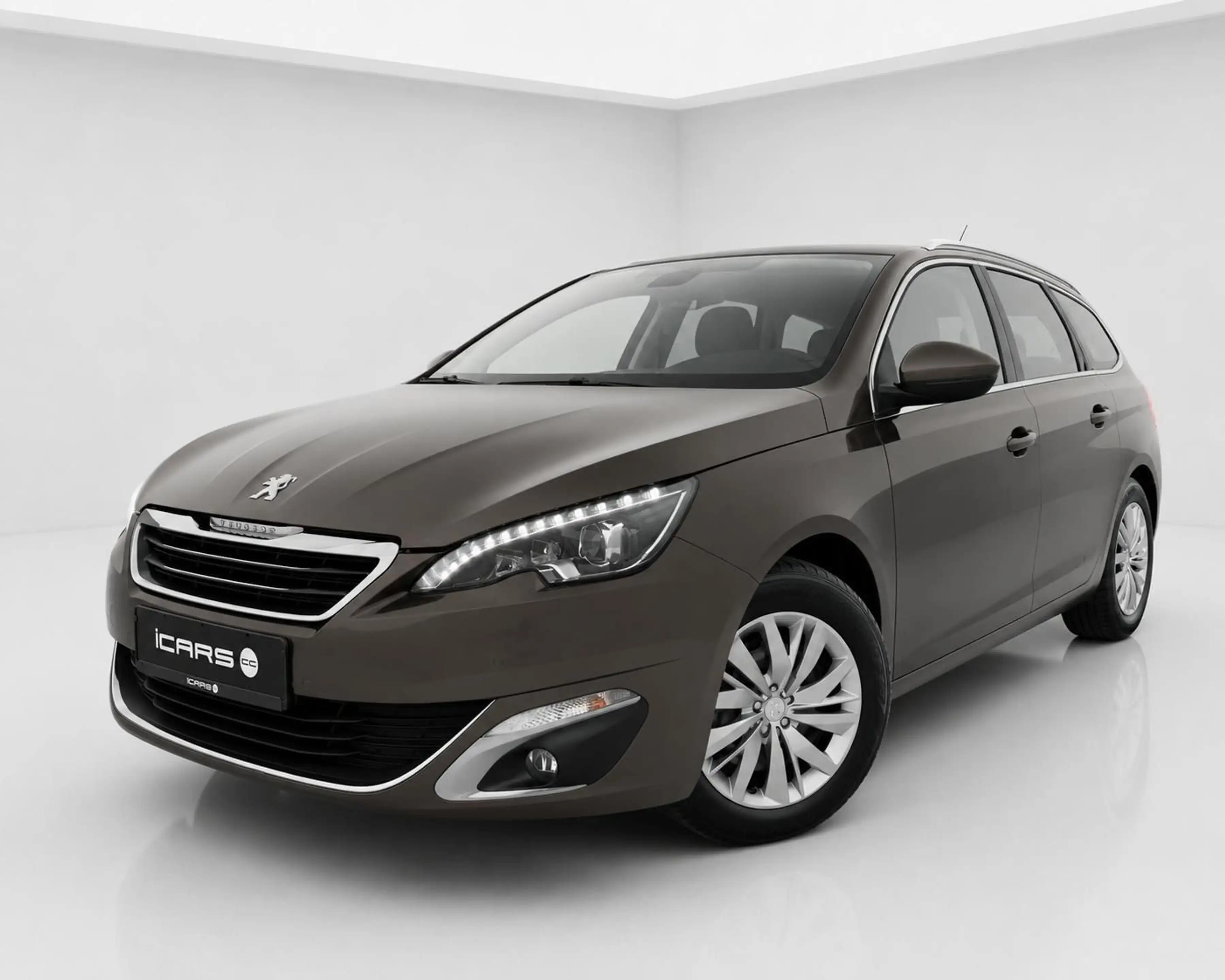 Peugeot 308 1.2 e-THP 130 SW Allure SHZ*MULTI*Automatik*