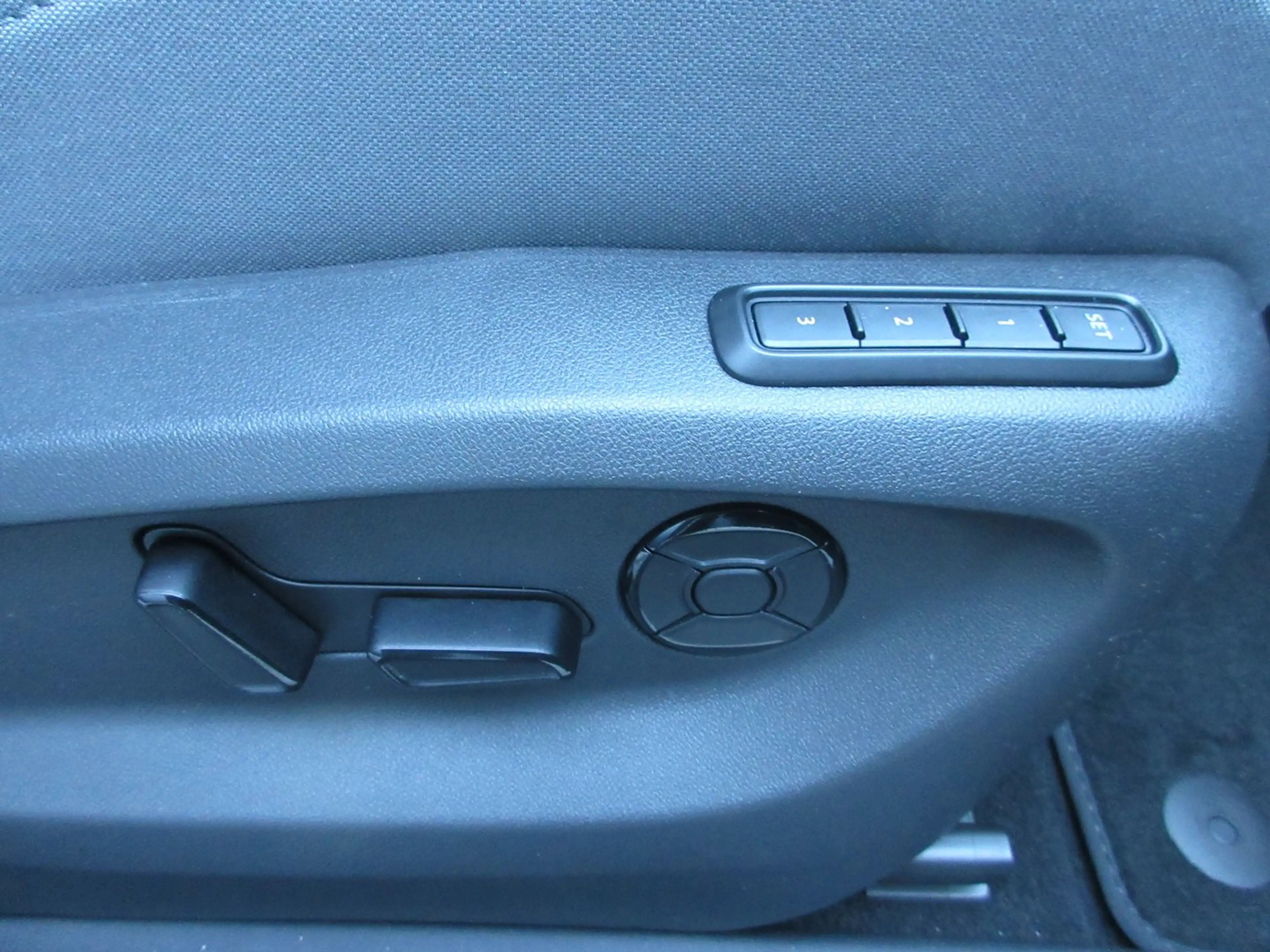 Skoda Peaq Selection 90 — photo 12