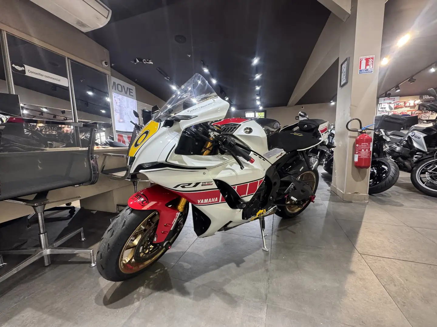 Yamaha YZF-R1 Blanc - 2