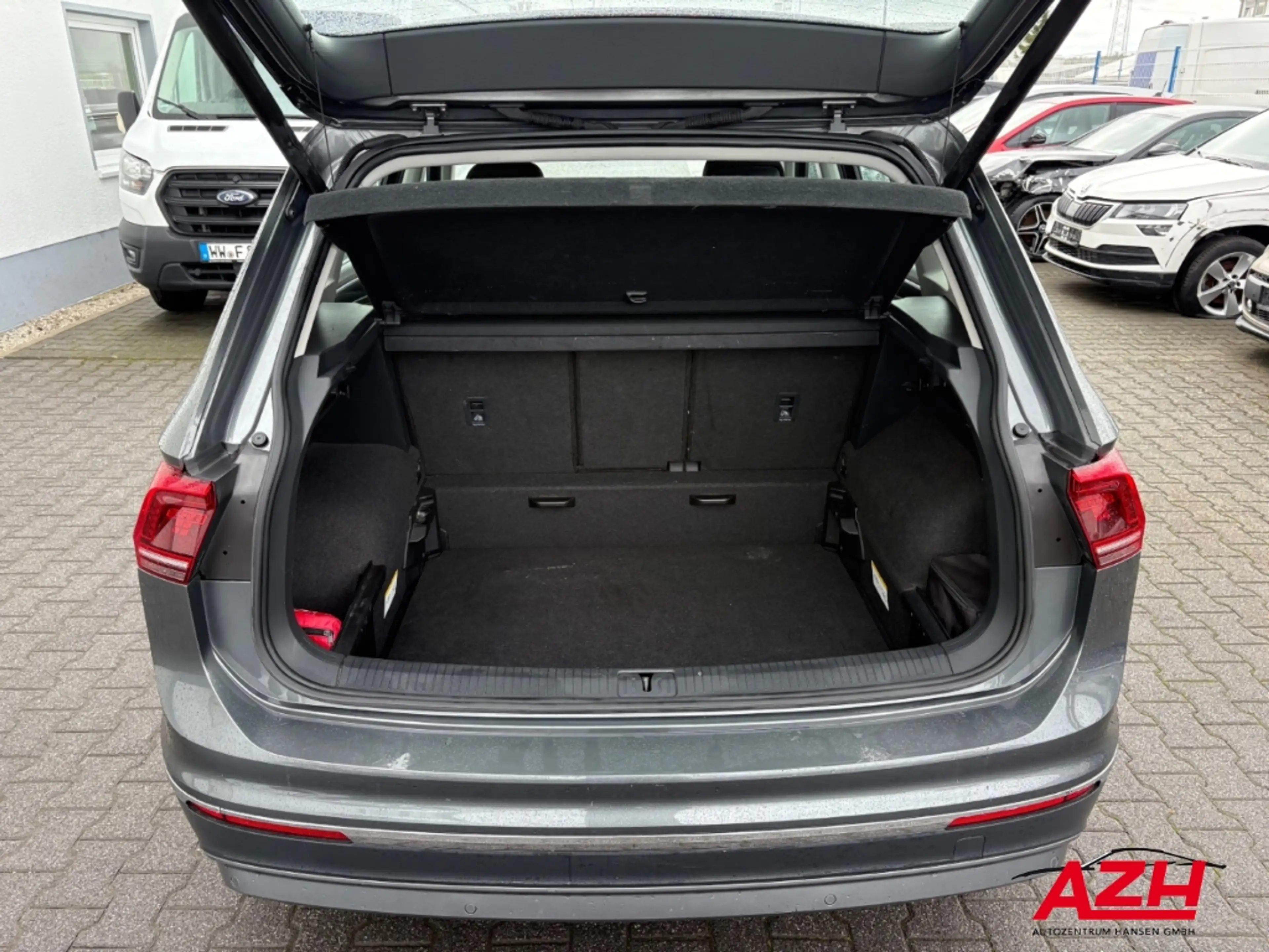 Volkswagen Tiguan Highline 2.0 TDI, EU6, DSG, Standheizung, Kamera — photo 10
