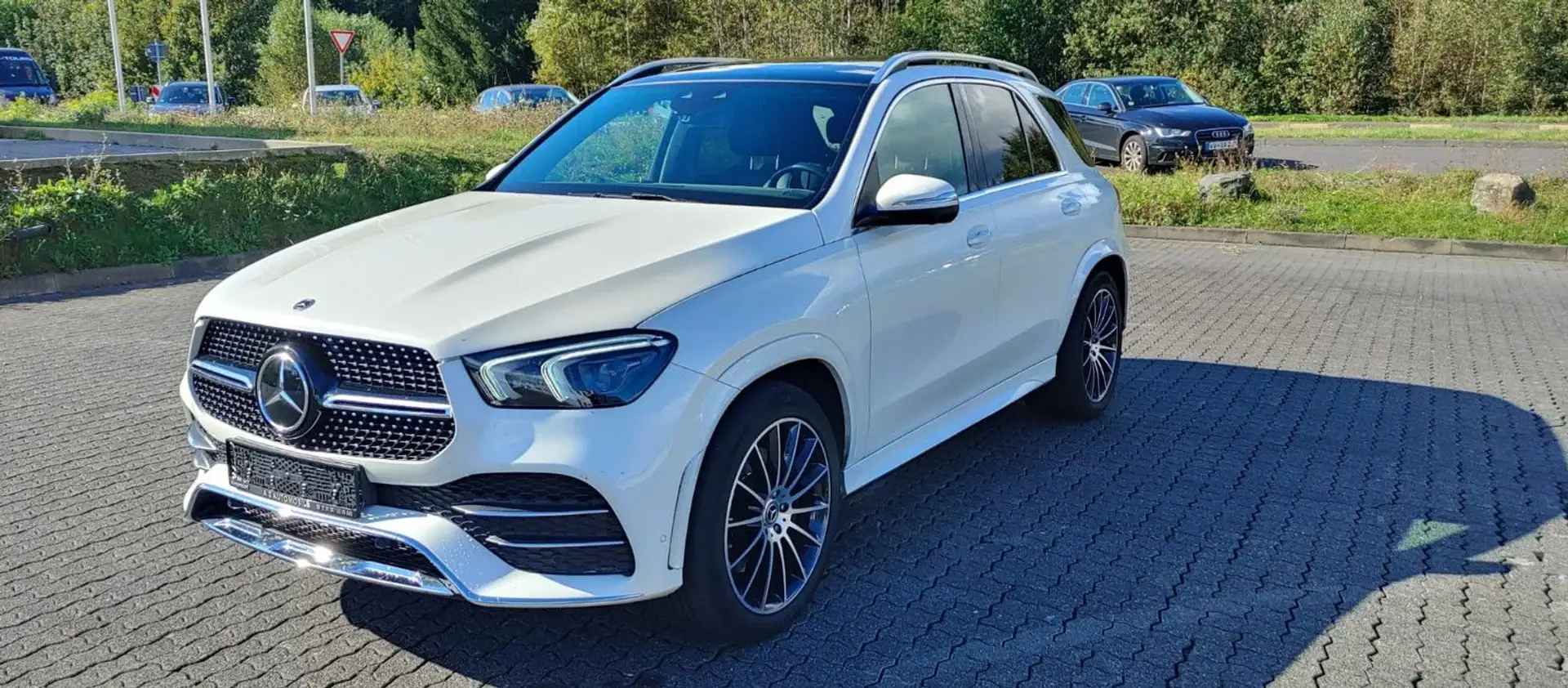 Mercedes-Benz GLE 350 d 4Matic - AMG - MB GARANTIE - Weiß - 1
