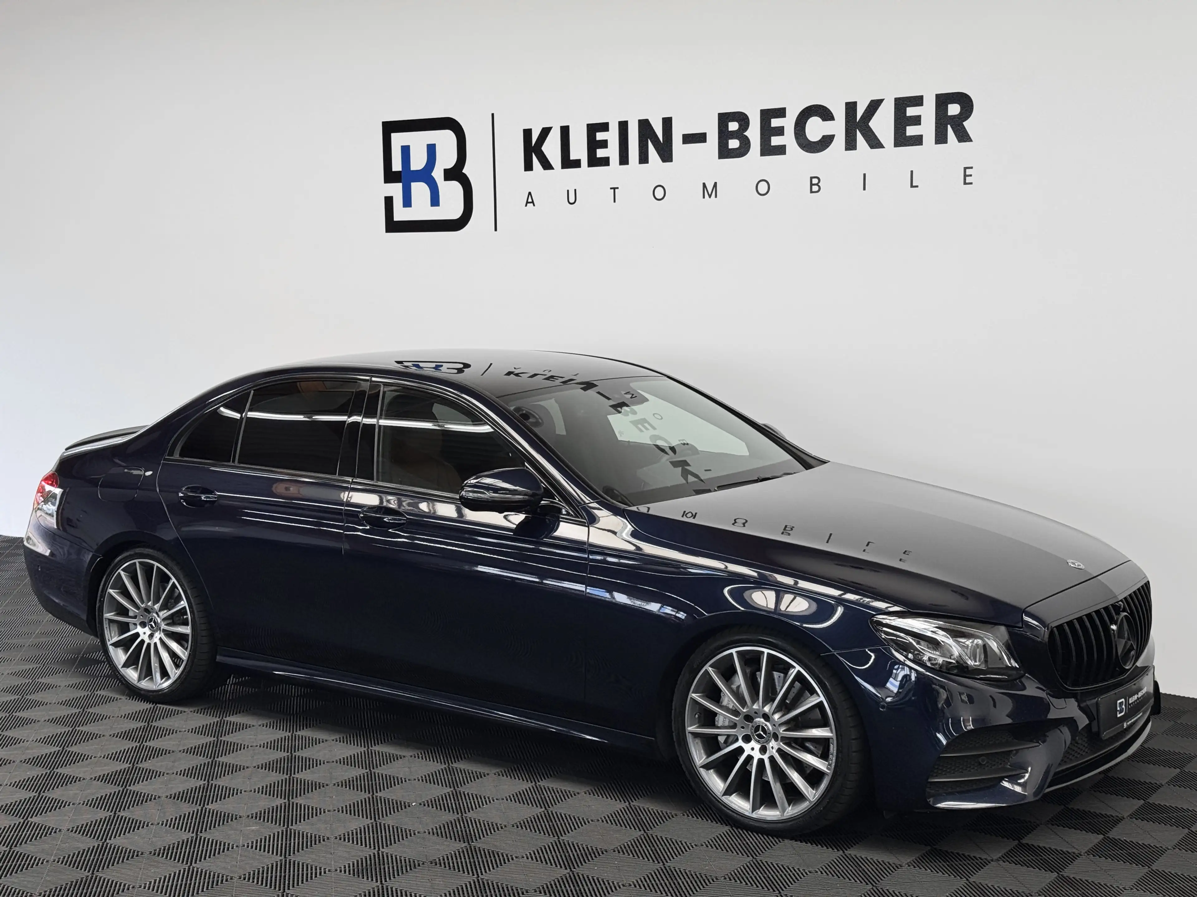 Mercedes-Benz E 400 d 4Matic AMG *Multi*Burmester*360°Kam*Ambi — photo 3