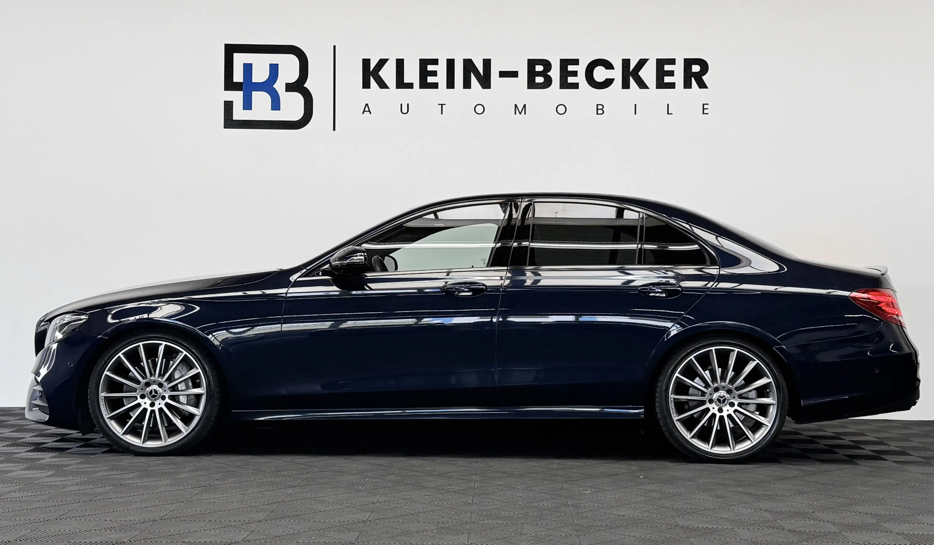Mercedes-Benz E 400 d 4Matic AMG *Multi*Burmester*360°Kam*Ambi — photo 5
