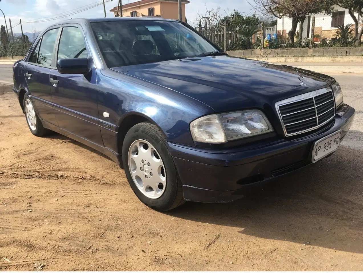 Mercedes-Benz C 180 Classic, foto 2