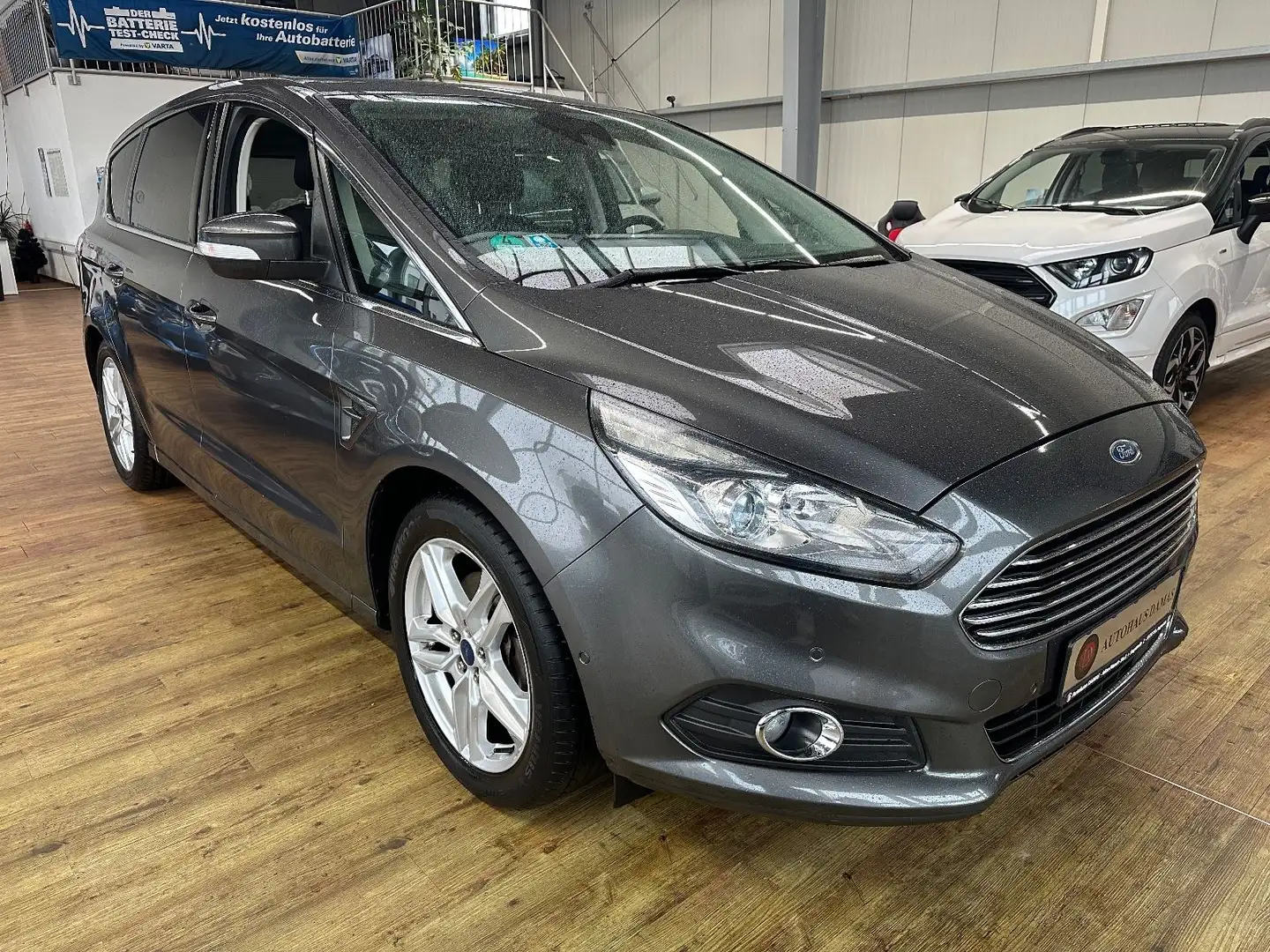Ford S-Max S-MAX Titanium Grau - 1