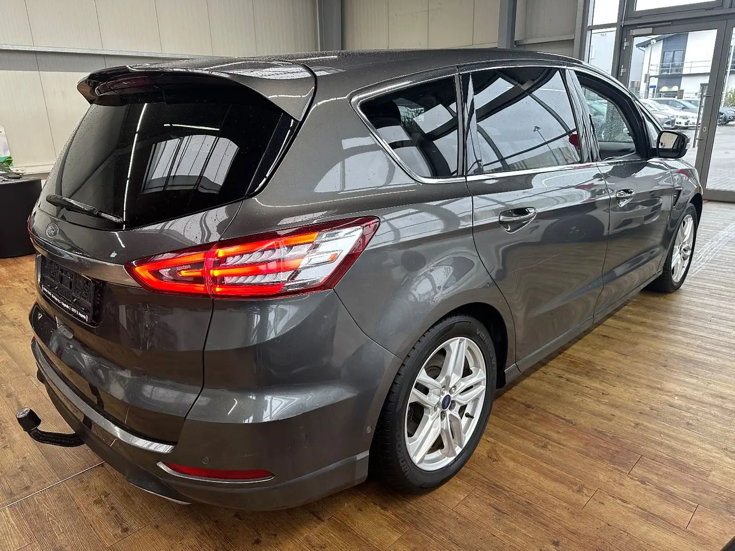 Ford S-Max S-MAX Titanium Grau - 2