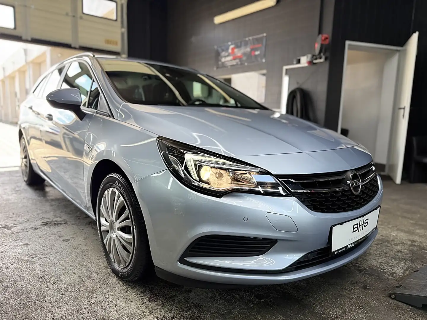 Opel Astra ST 1,6 CDTI Ecotec Edition St./St. Silber - 2