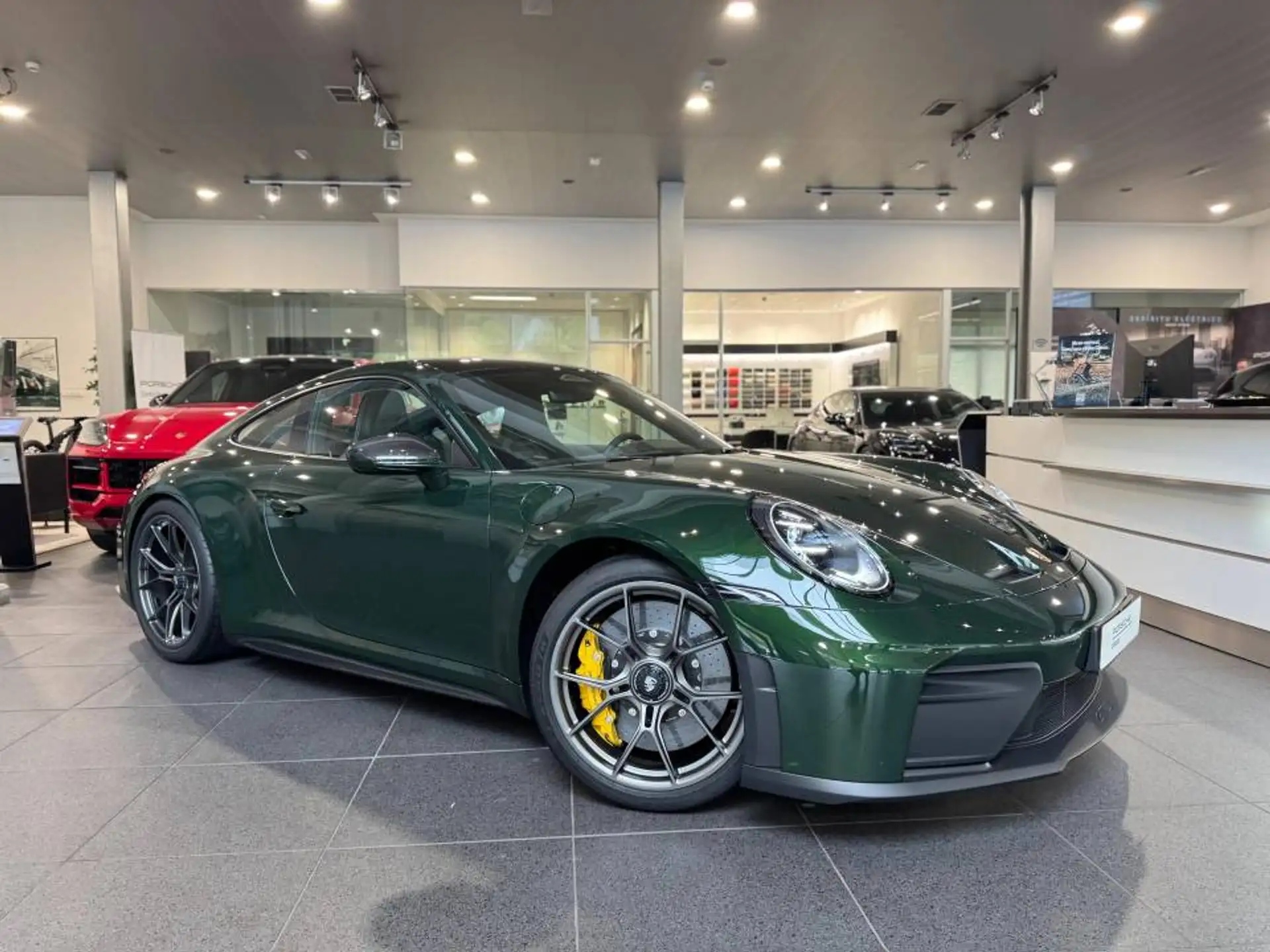 포르쉐 911 GT3 Touring 2026 초록 사진 4