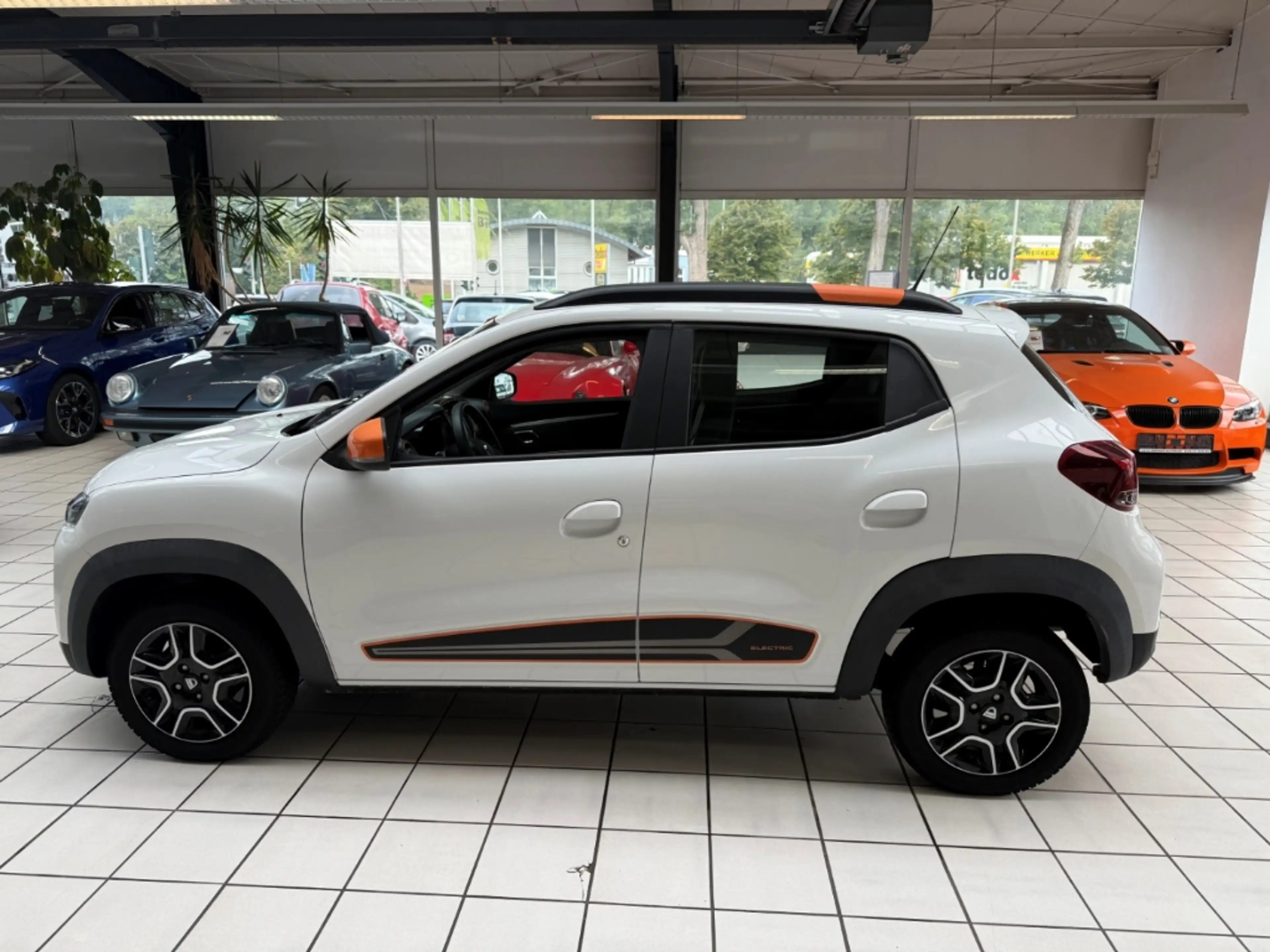 Dacia Spring Electric Comfort Plus 1.Hand Scheckheft — photo 5