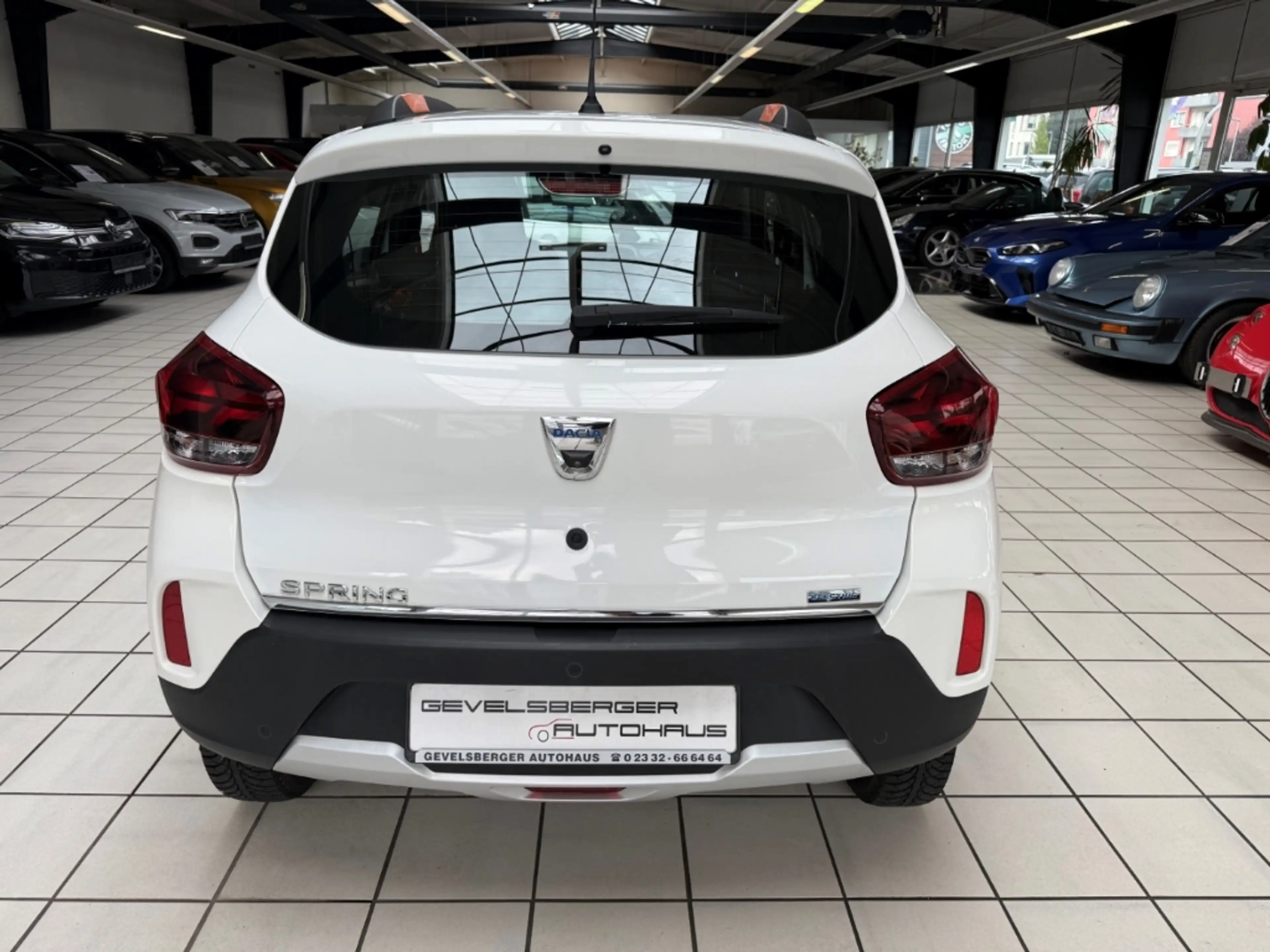 Dacia Spring Electric Comfort Plus 1.Hand Scheckheft — photo 7