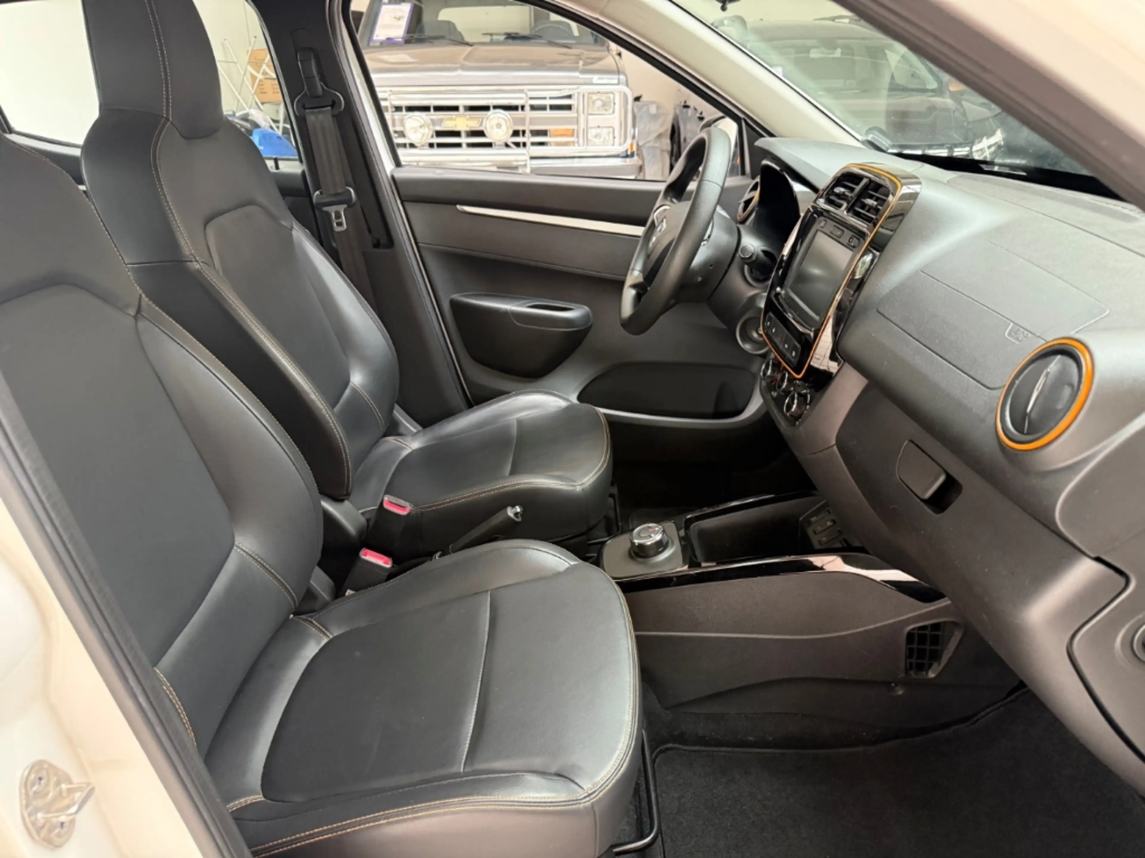 Dacia Spring Electric Comfort Plus 1.Hand Scheckheft — photo 13