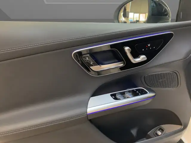 Mercedes-Benz GLC 300 de 4MATIC Coupé mit EQ Hybrid Technologie Ansicht 12