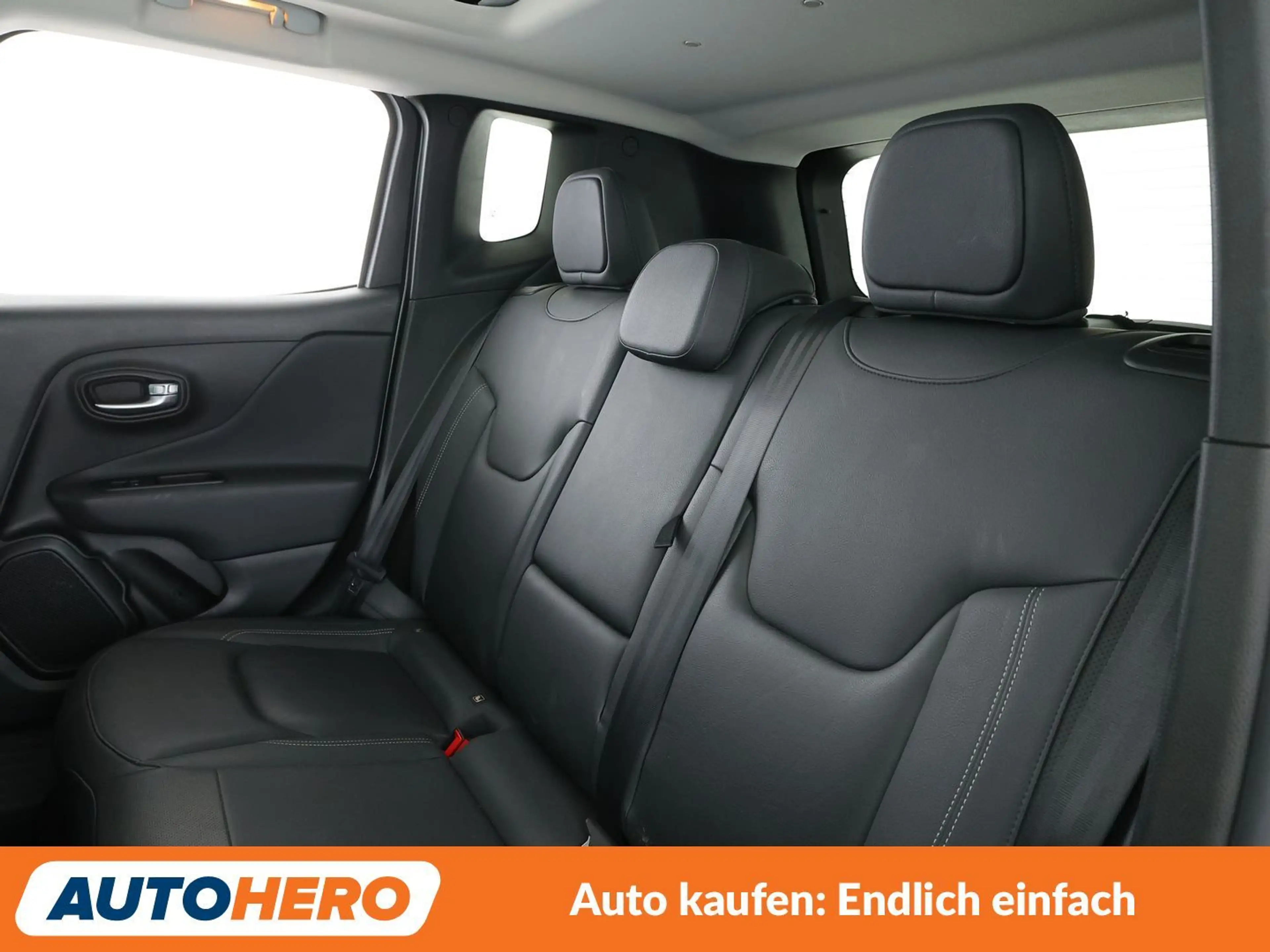 Jeep Renegade 1.3 TGDi Limited 4x4 Aut*NAVI*TEMPO*CAM*PDC* — photo 14