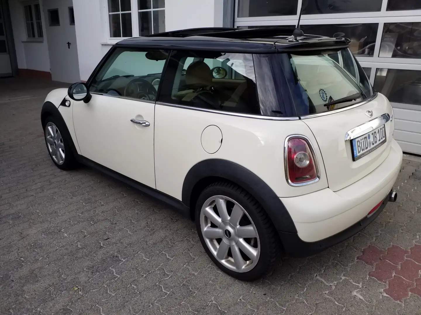 MINI Cooper Mini Cooper 1.6 L Chili Leder Weiß - 2