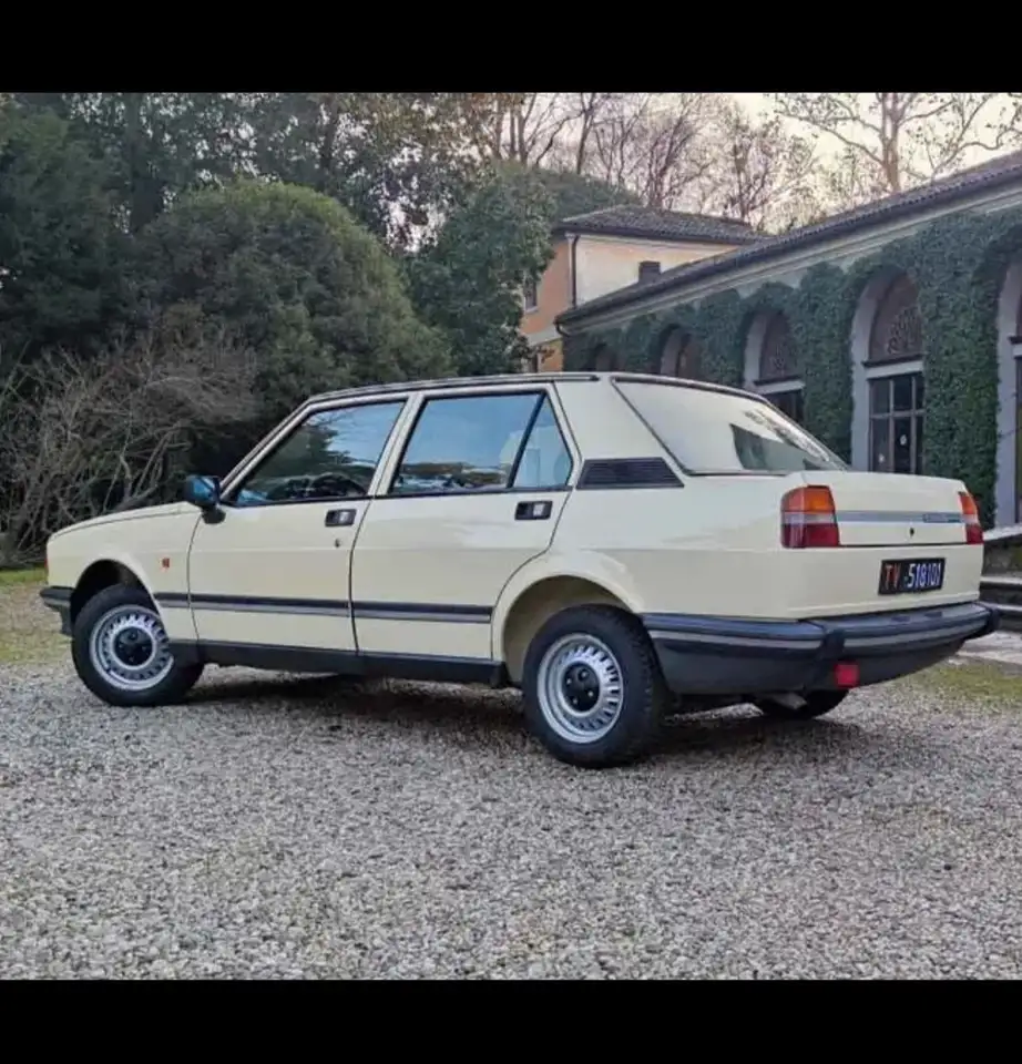 Alfa Romeo Giulietta 1.6 L, foto 2