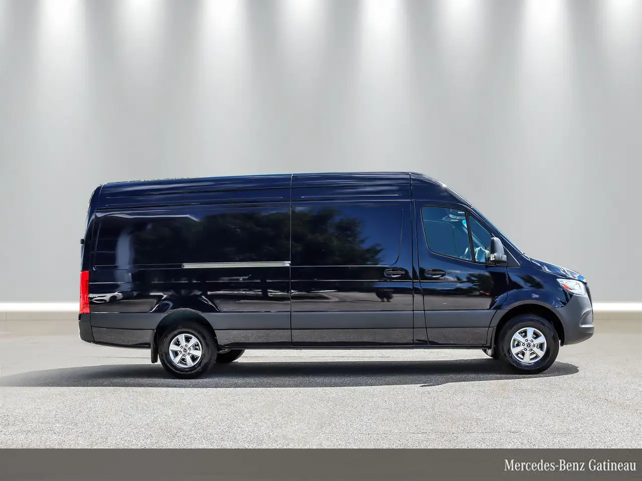 Mercedes-Benz Sprinter снимка Mercedes-Benz Sprinter